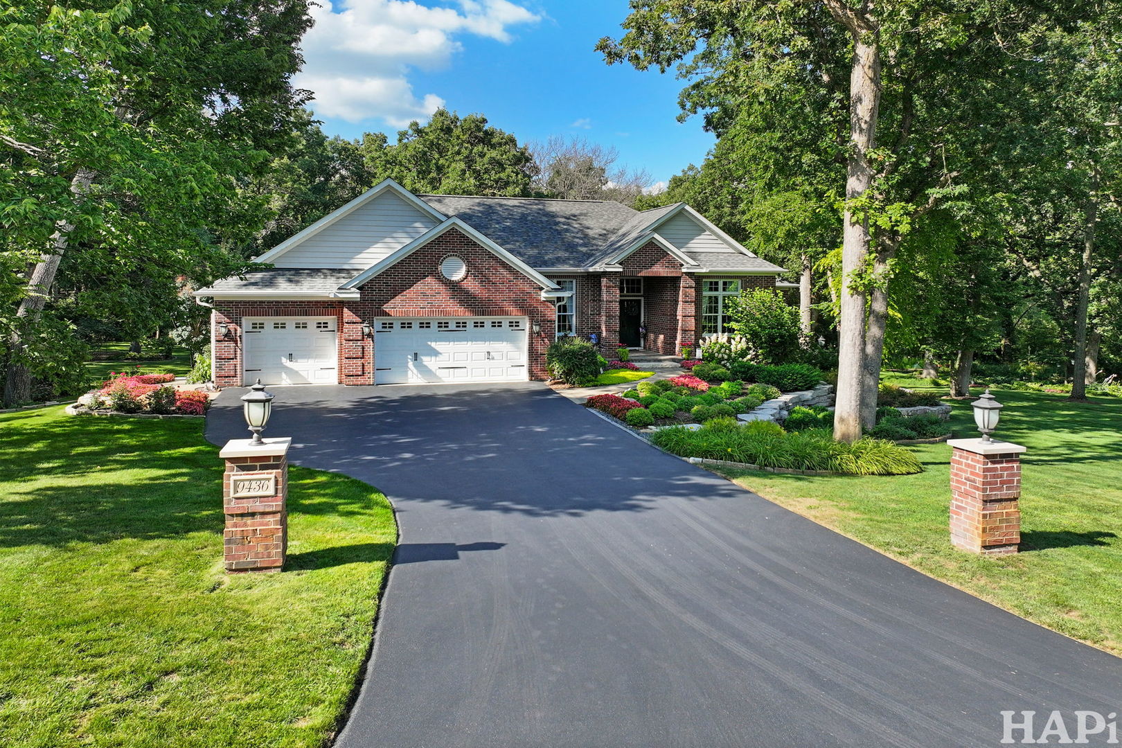 9436 Bellaire Lane, Spring Grove, IL 60081