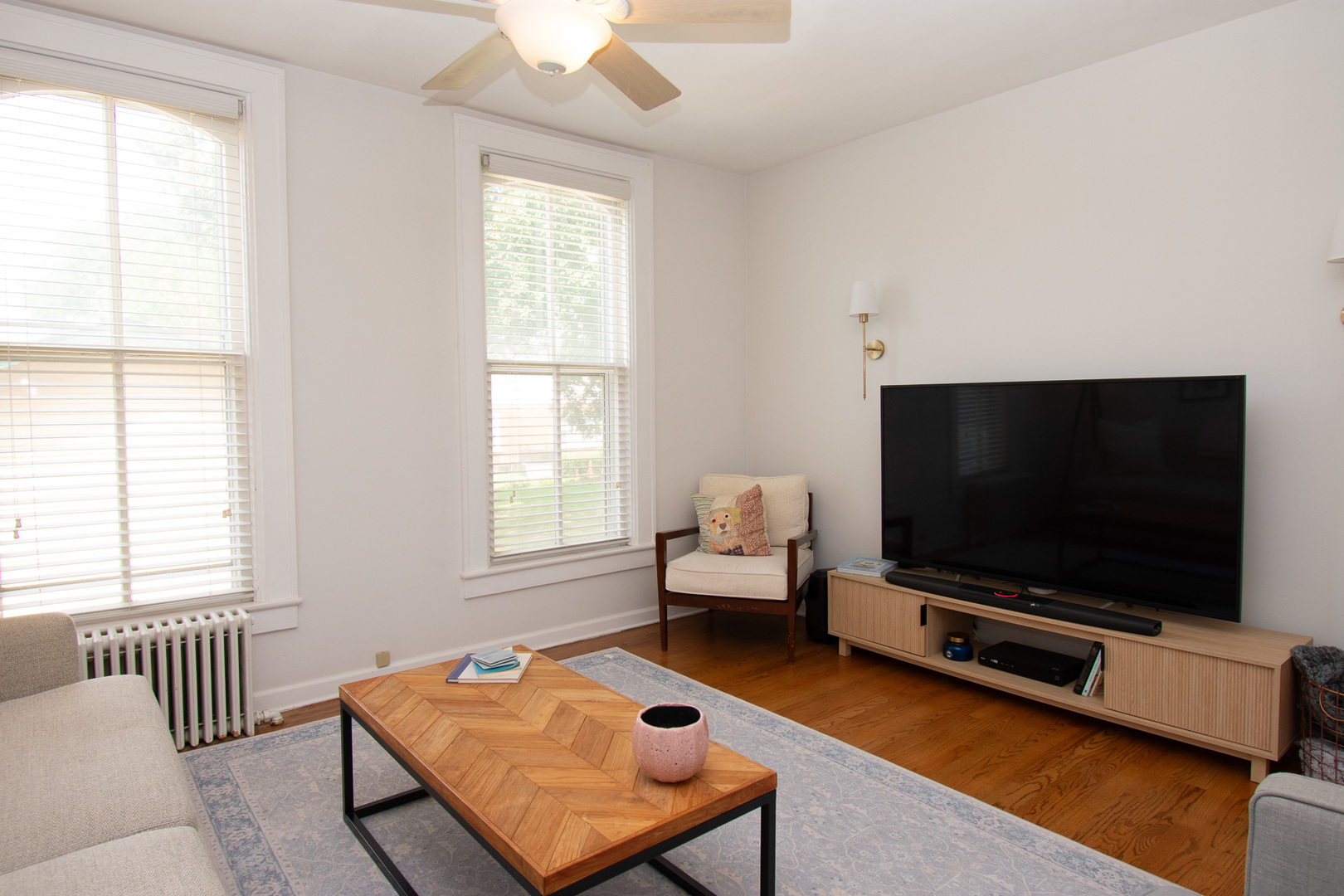 18 E Wood Street, Palatine, IL 60067