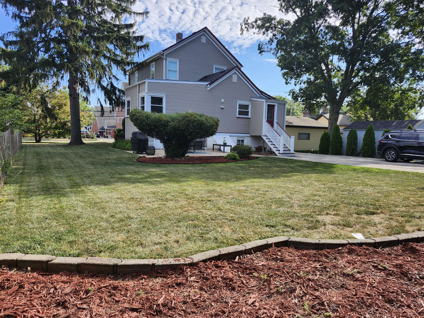 18 E Wood Street, Palatine, IL 60067
