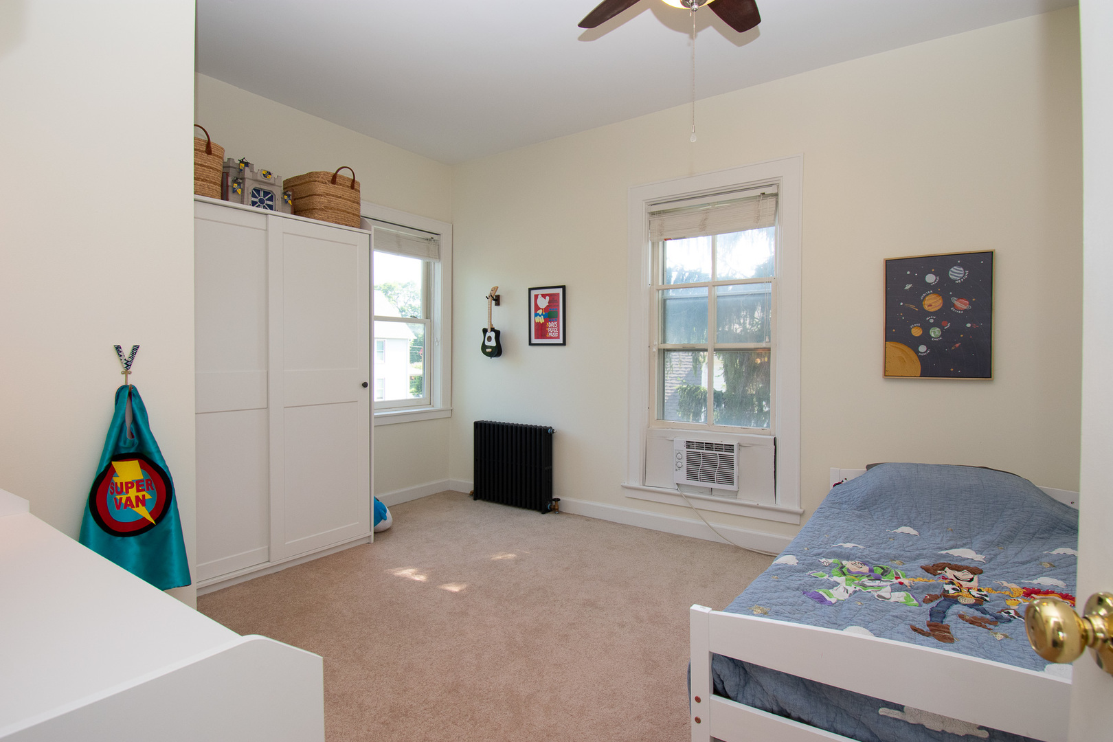 18 E Wood Street, Palatine, IL 60067