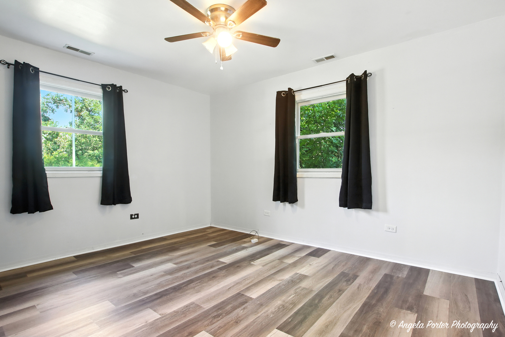 37203 N Il Route 59, Lake Villa, IL 60046