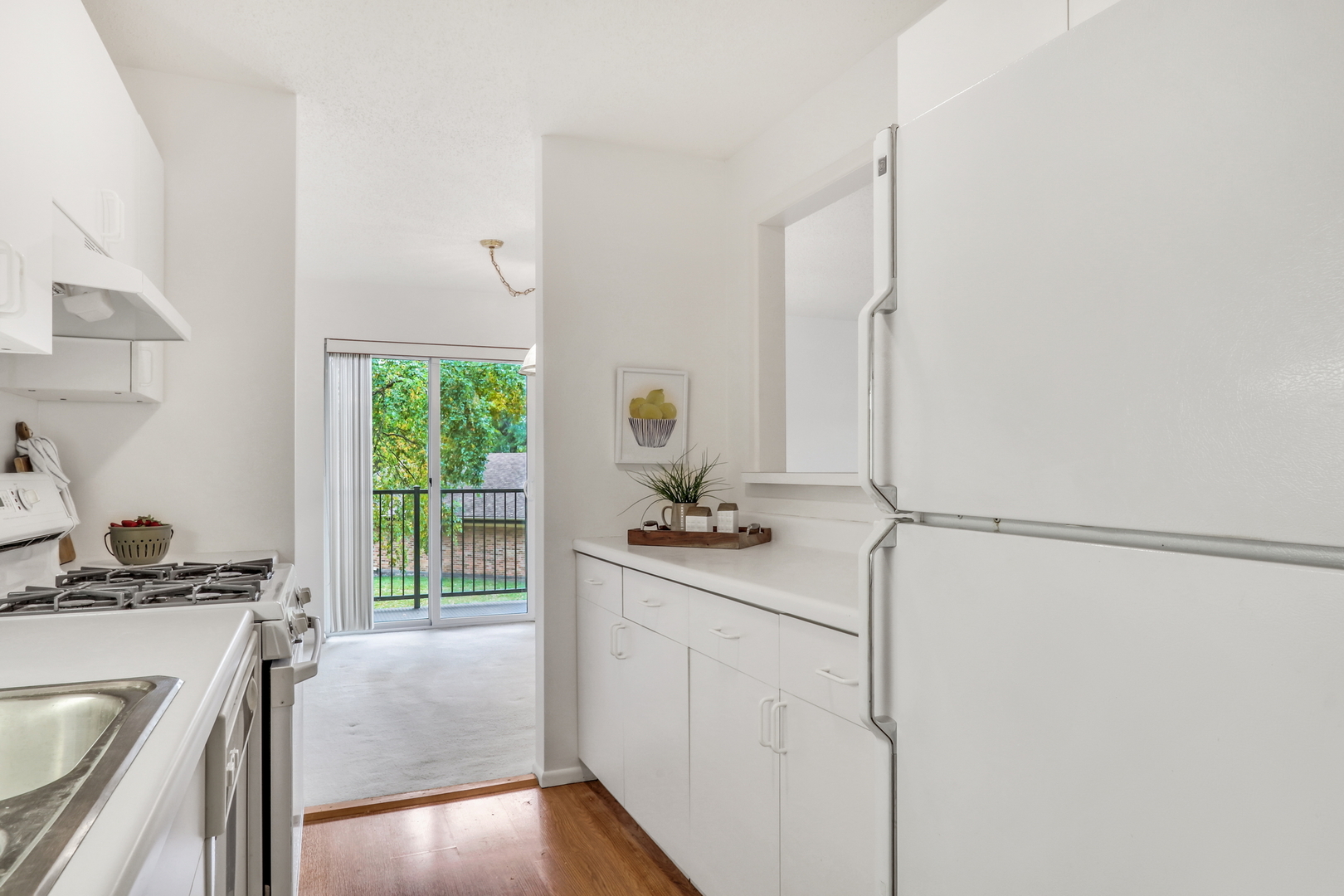 1107 S Old Wilke Road #201, Arlington Heights, IL 60005