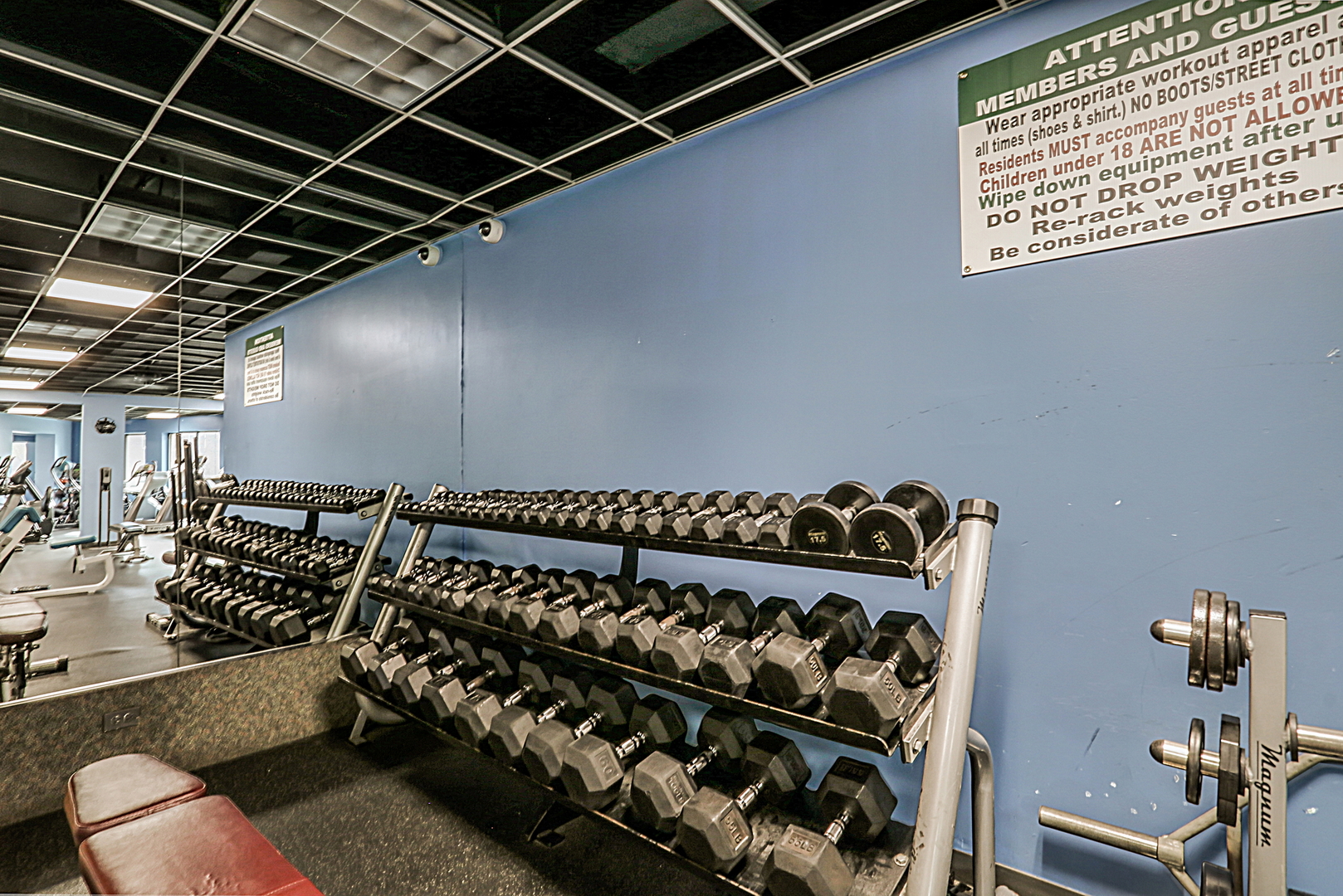 1107 S Old Wilke Road #201, Arlington Heights, IL 60005