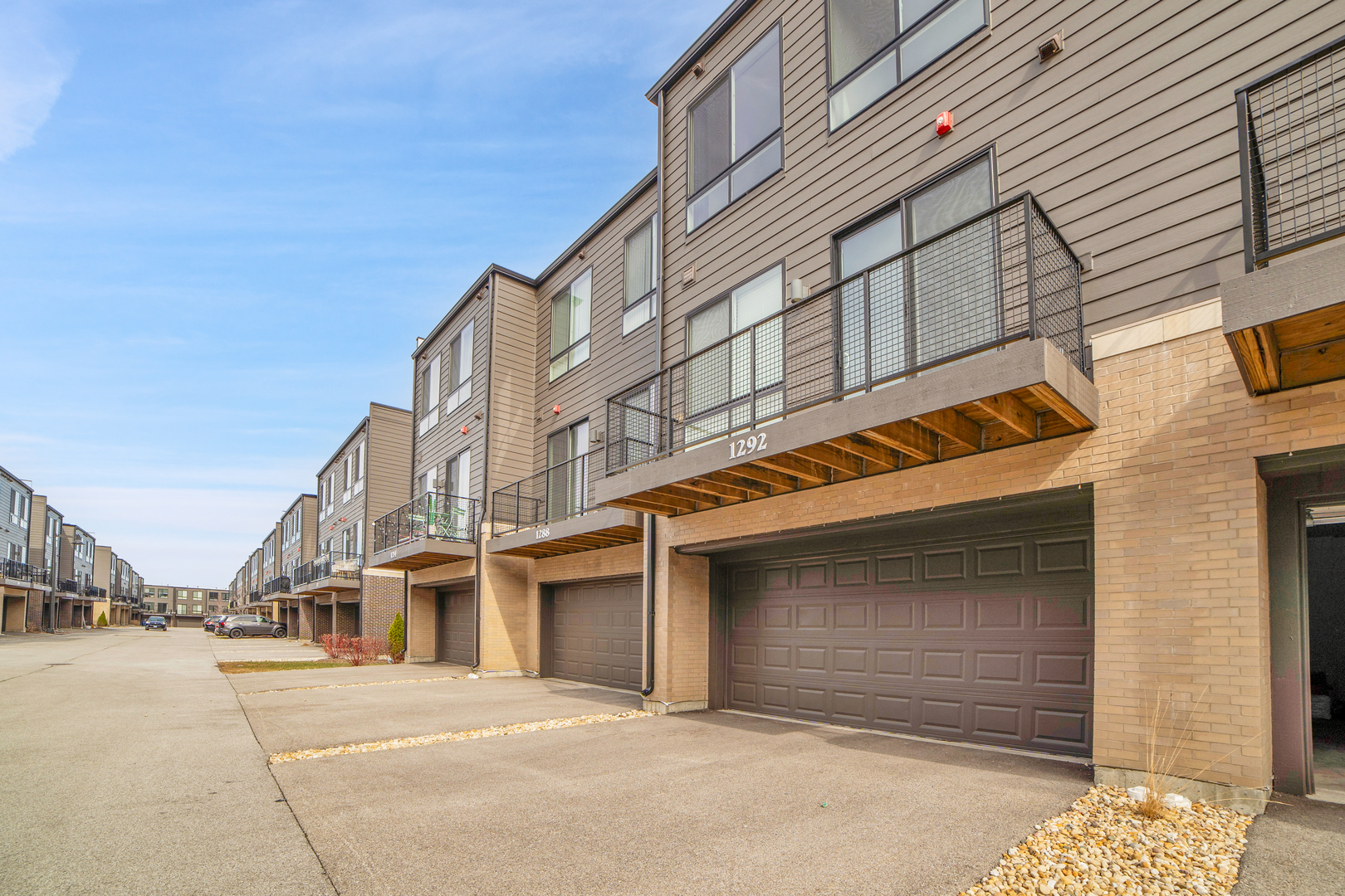 1292 Quadrant Lane, Schaumburg, IL 60173