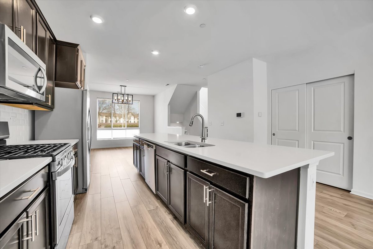 1292 Quadrant Lane, Schaumburg, IL 60173