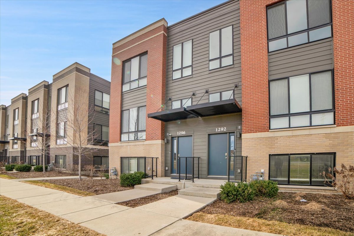 1292 Quadrant Lane, Schaumburg, IL 60173