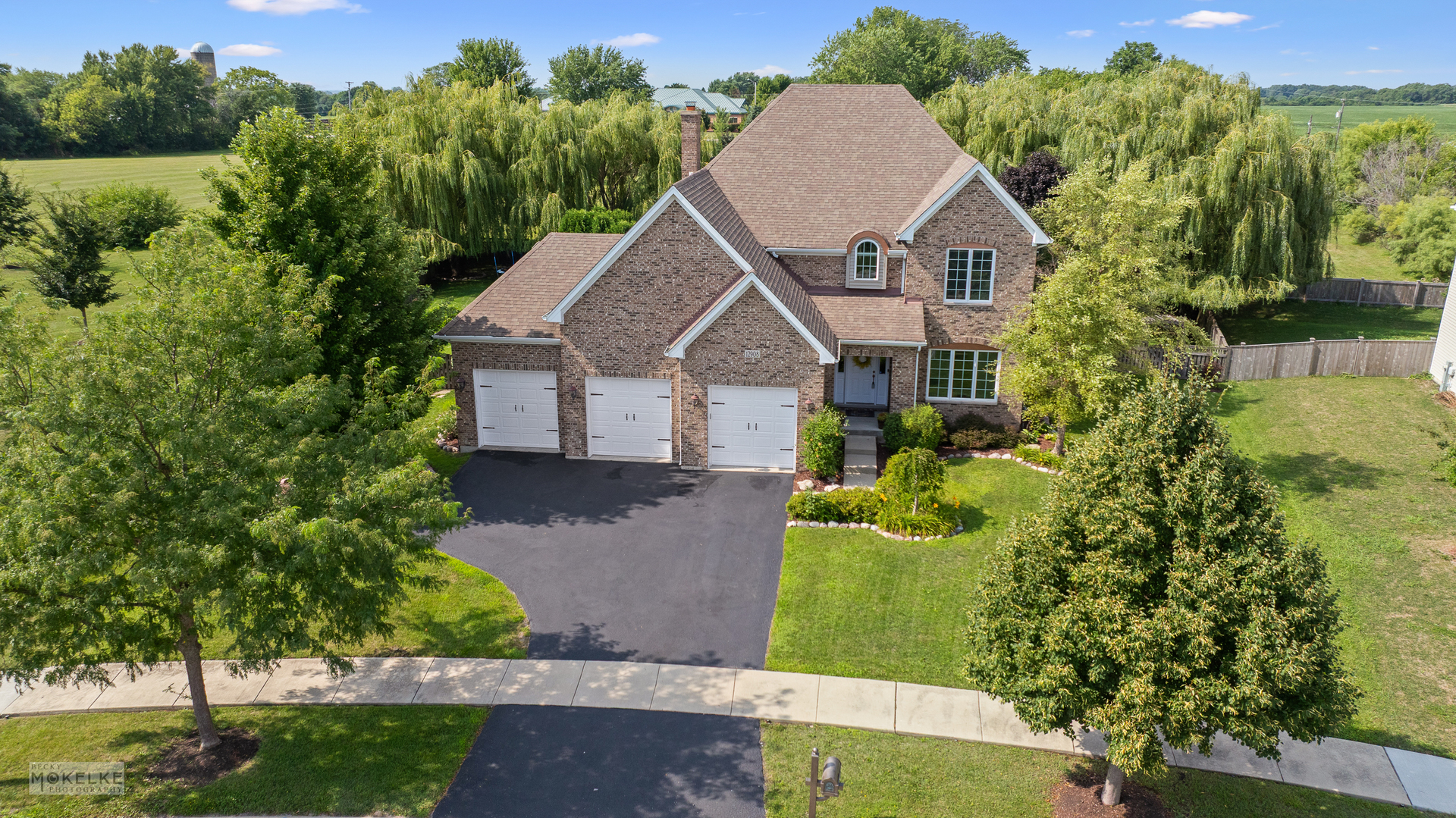 12908 Timber Wood Circle, Plainfield, IL 60585