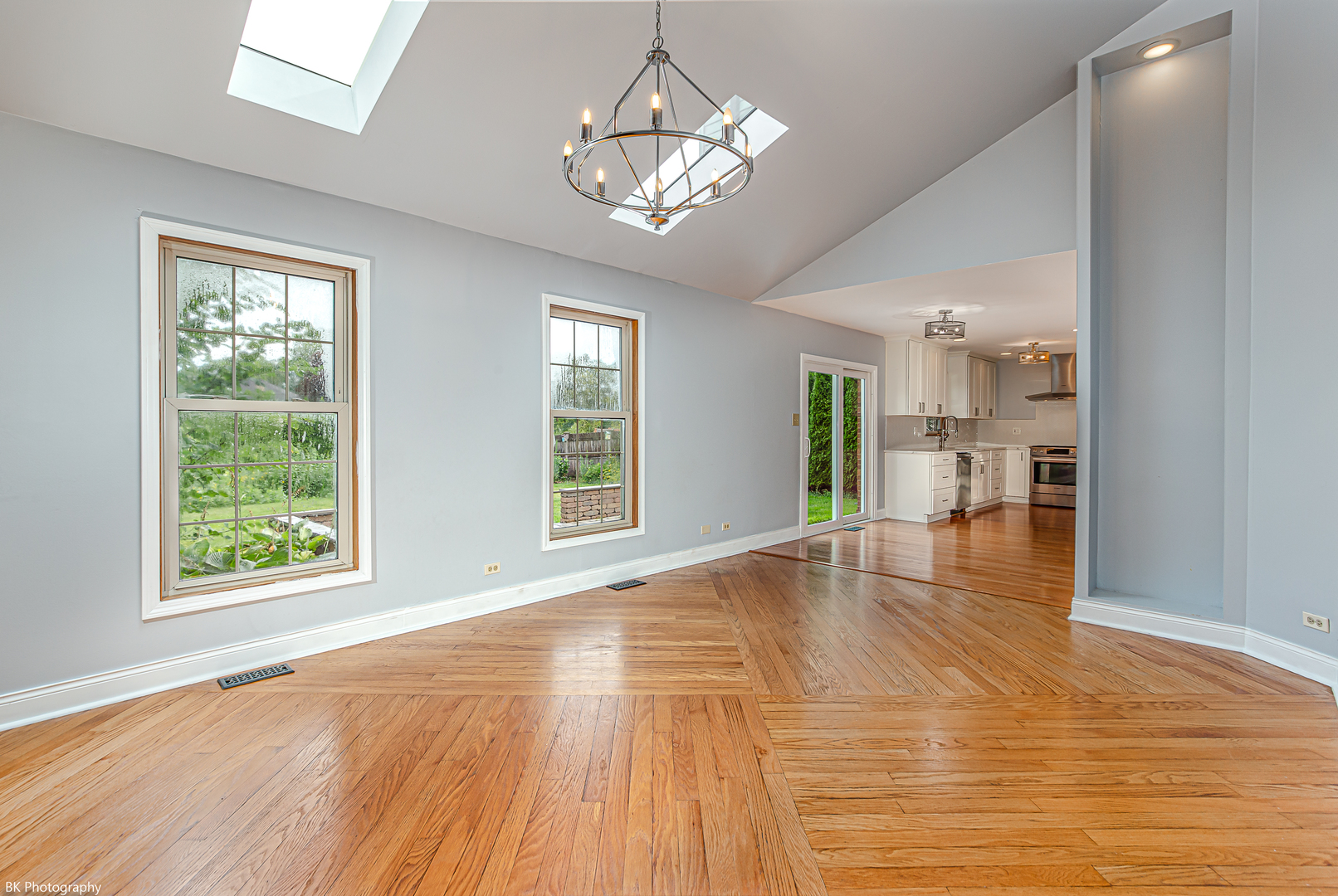 7218 Sandy Lane, Tinley Park, IL 60477