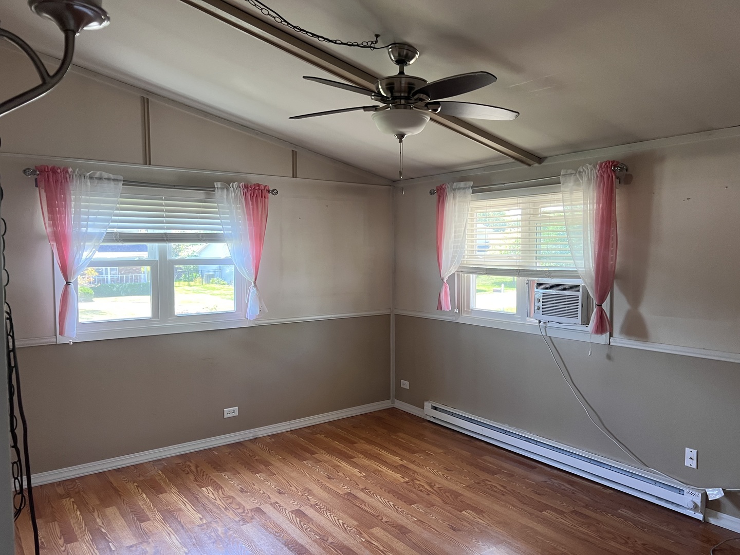 710 E Larmon Street, Tolono, IL 61880