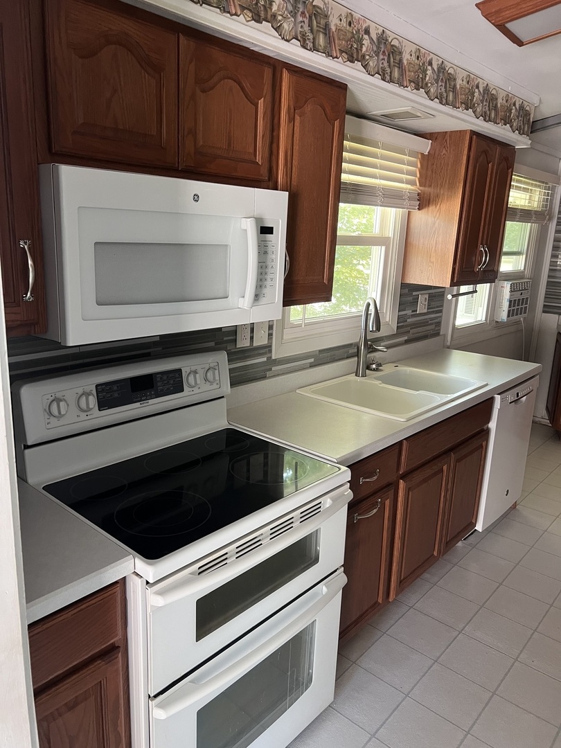710 E Larmon Street, Tolono, IL 61880