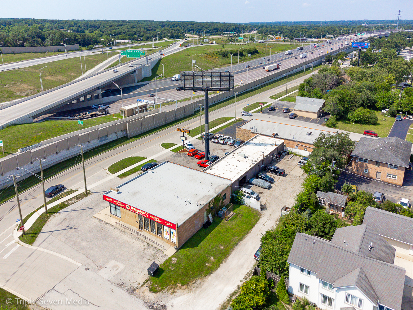 9000 W 79th Street, Justice, IL 60458