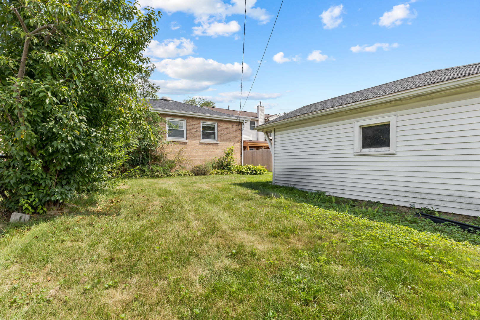 9338 S Ridgeway Avenue, Evergreen Park, IL 60805