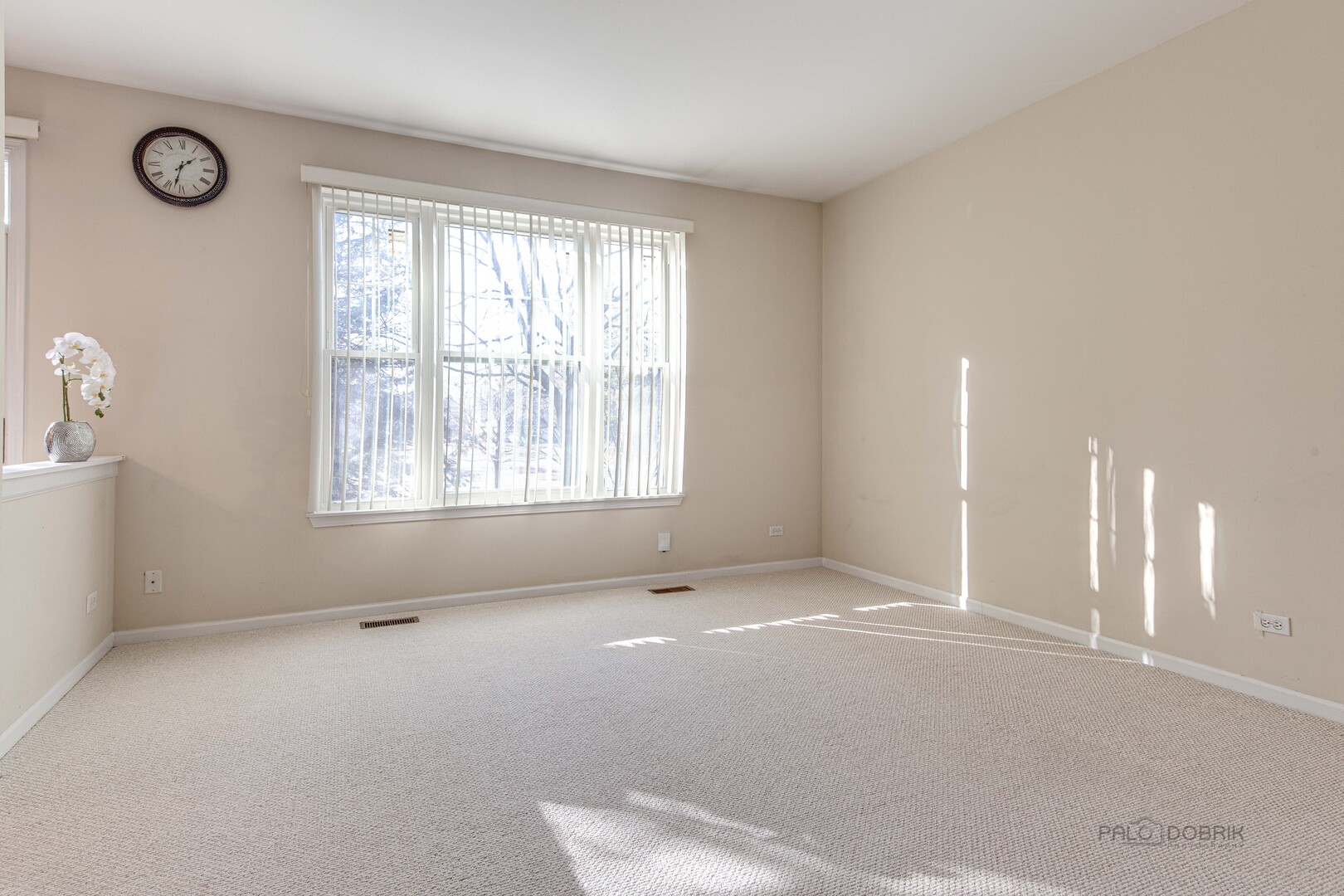 348 PINE LAKE Circle, Vernon Hills, IL 60061