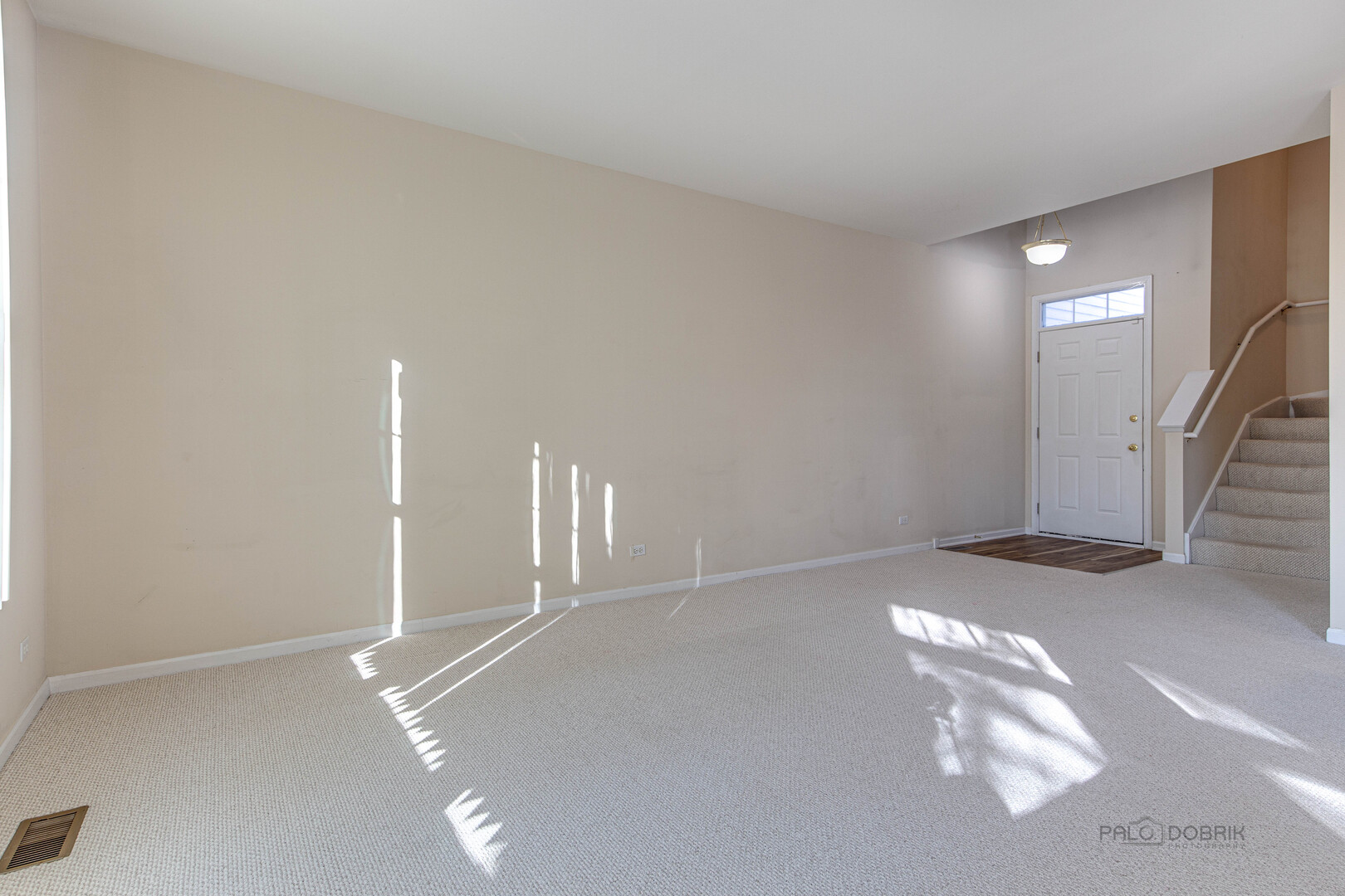 348 PINE LAKE Circle, Vernon Hills, IL 60061