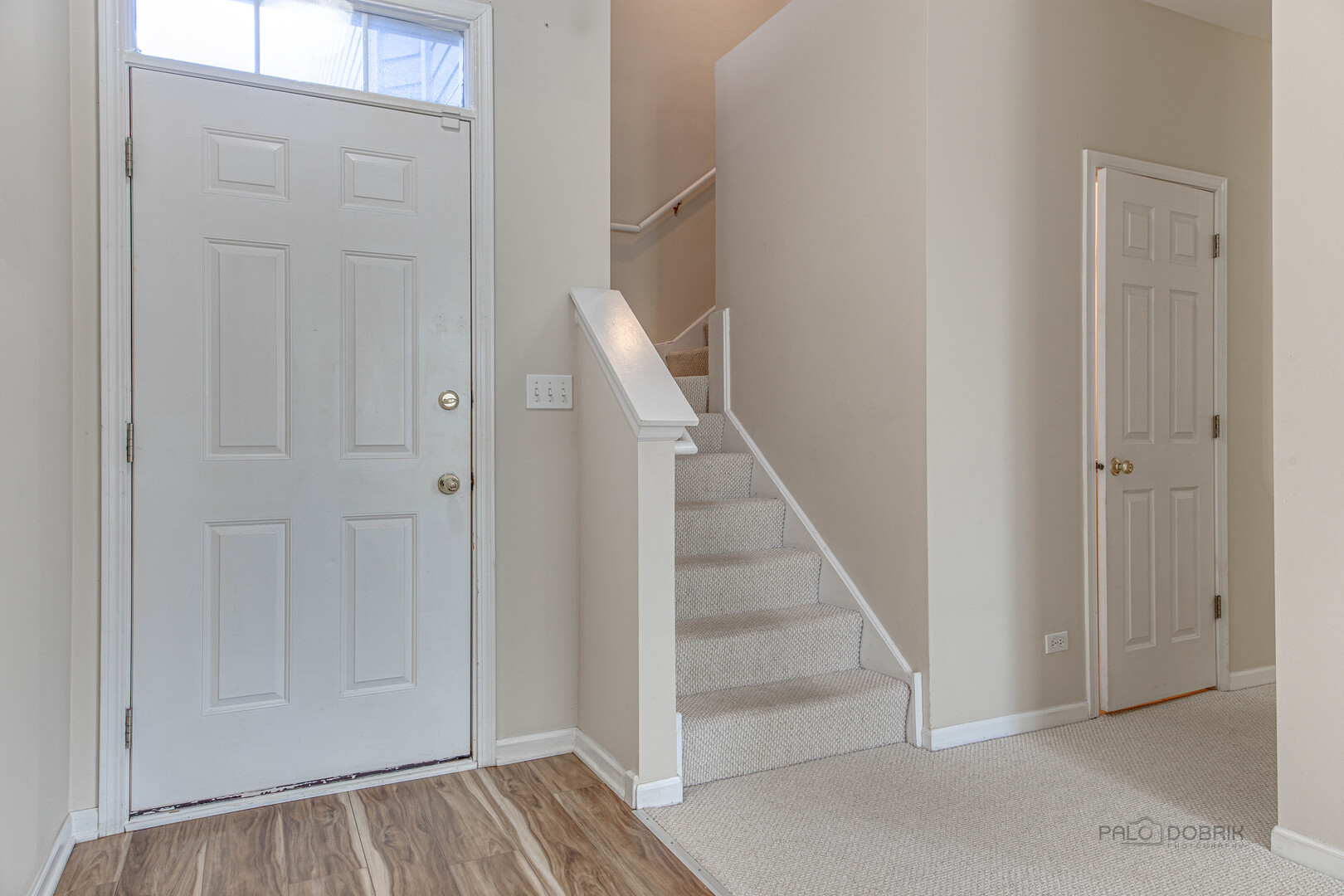 348 PINE LAKE Circle, Vernon Hills, IL 60061