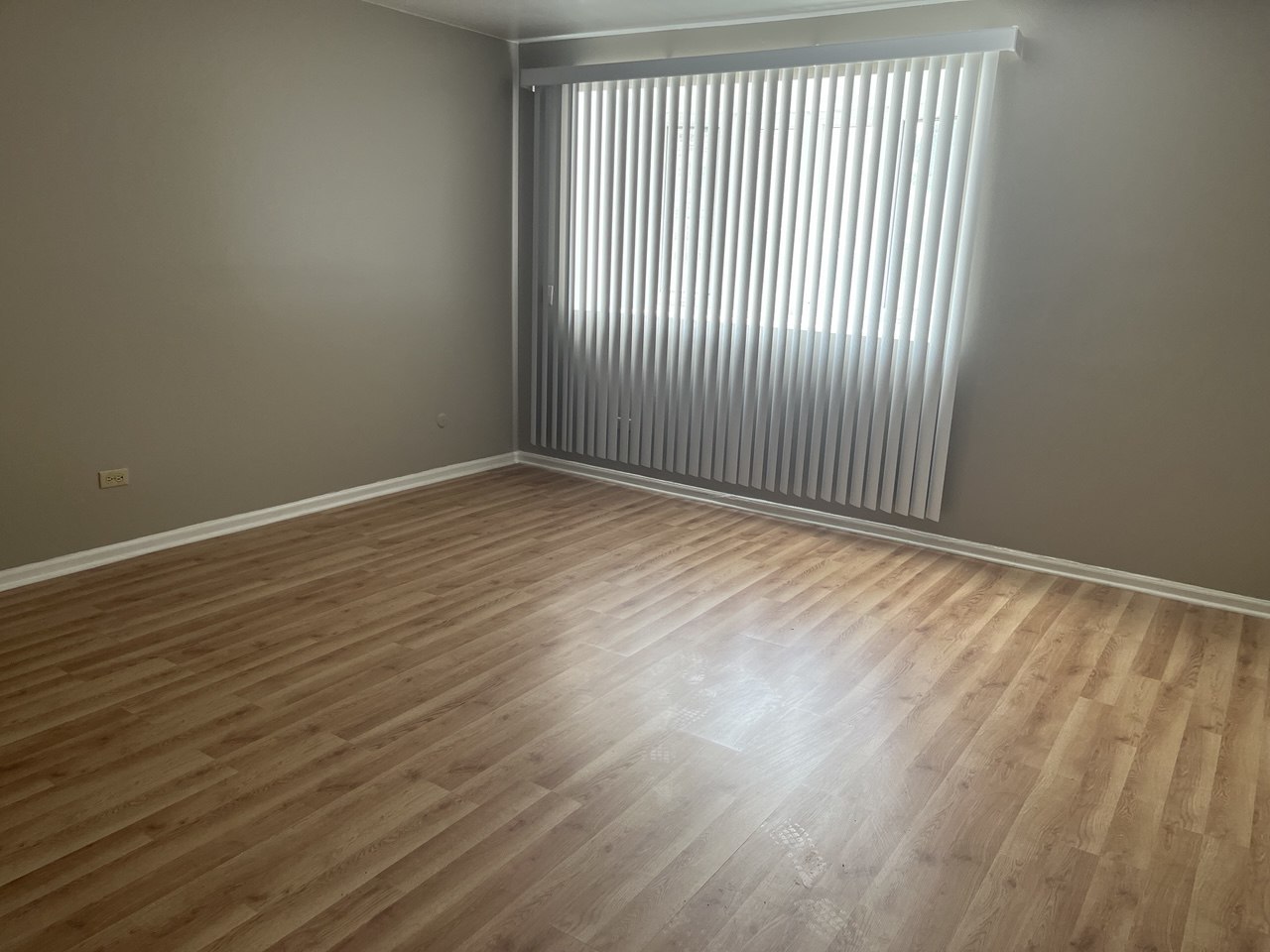 4062 Charleston Road #1E, Matteson, IL 60443