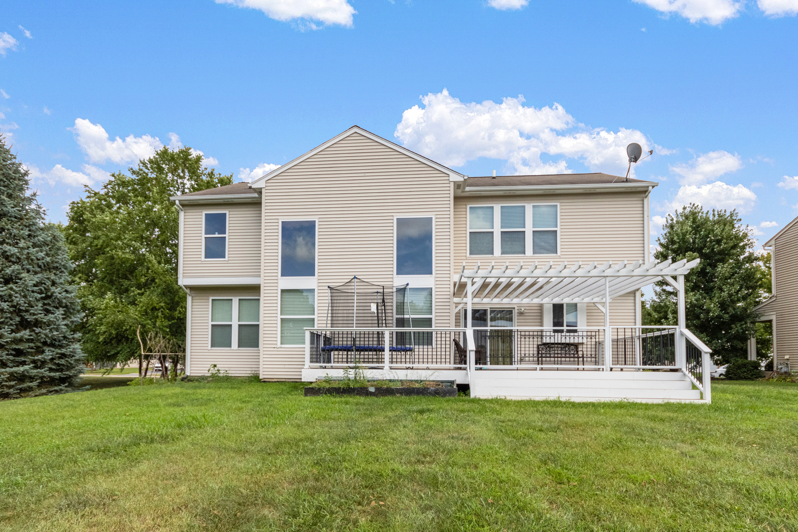 1545 Coral Drive, Yorkville, IL 60560
