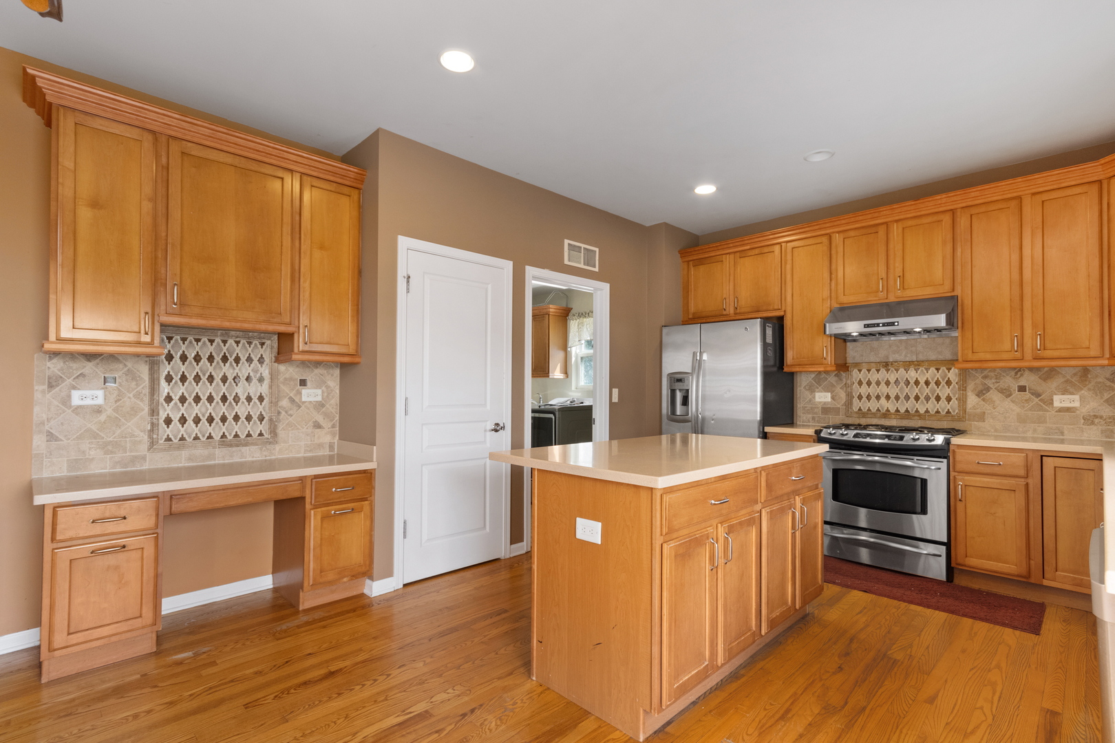 1545 Coral Drive, Yorkville, IL 60560