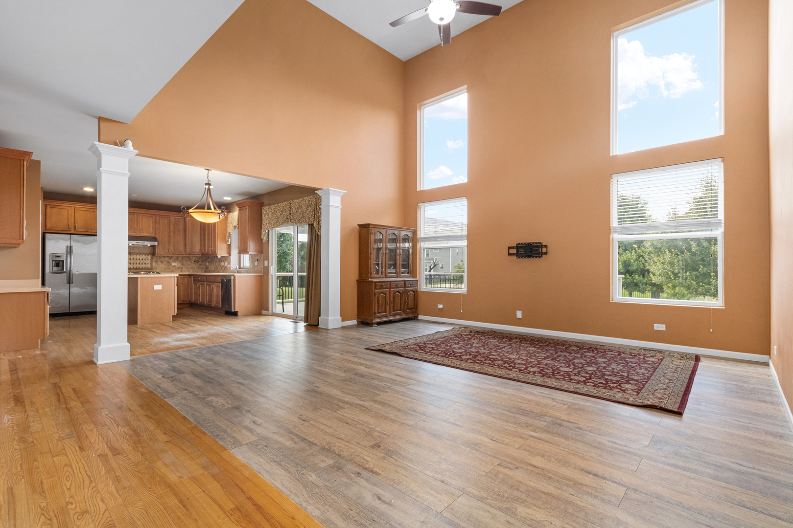 1545 Coral Drive, Yorkville, IL 60560