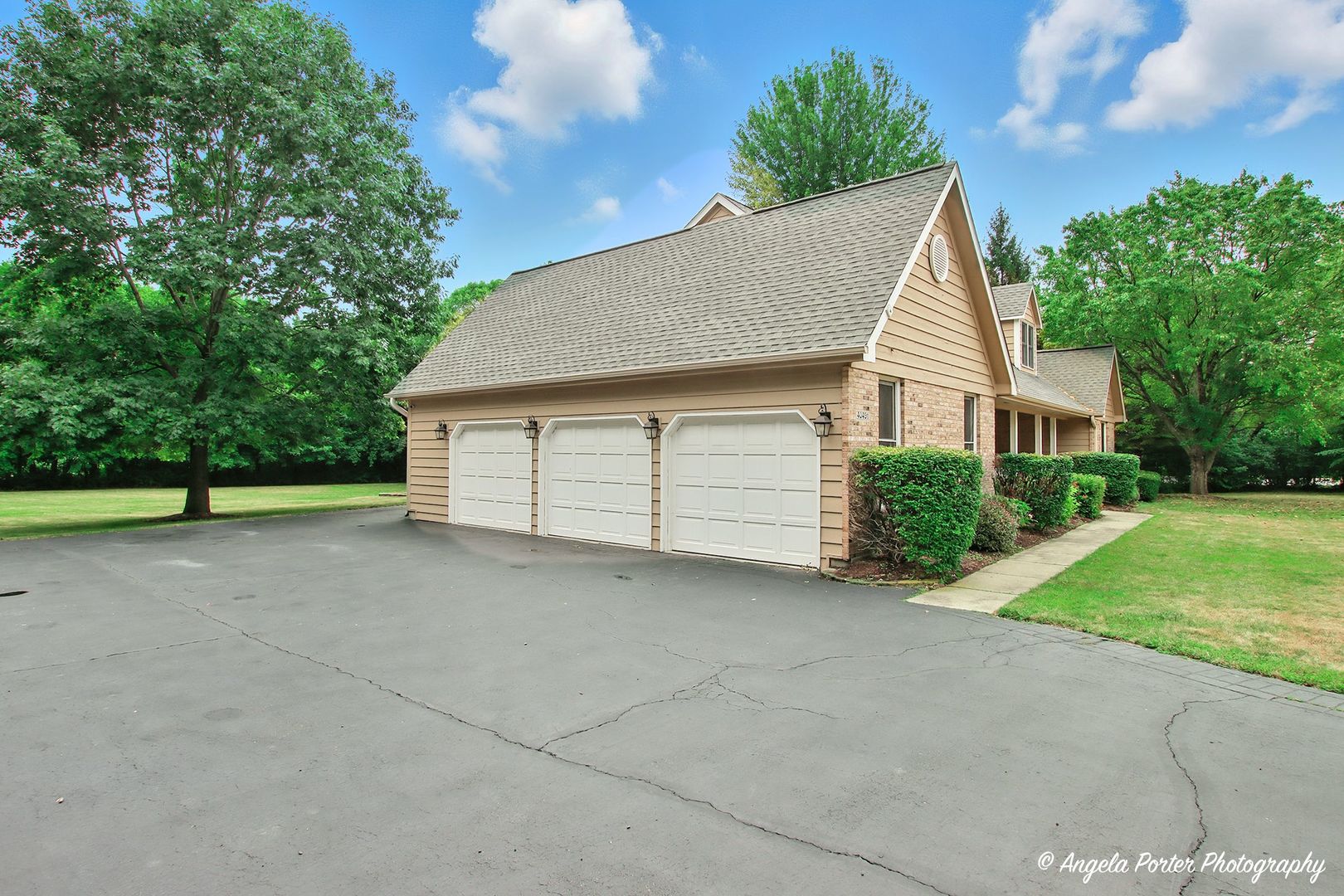 40491 N Goldenrod Lane, Wadsworth, IL 60083