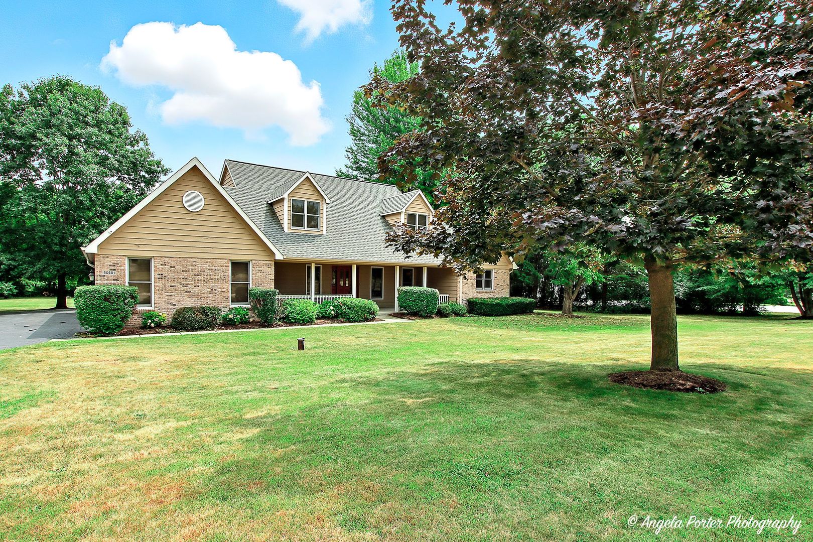 40491 N Goldenrod Lane, Wadsworth, IL 60083