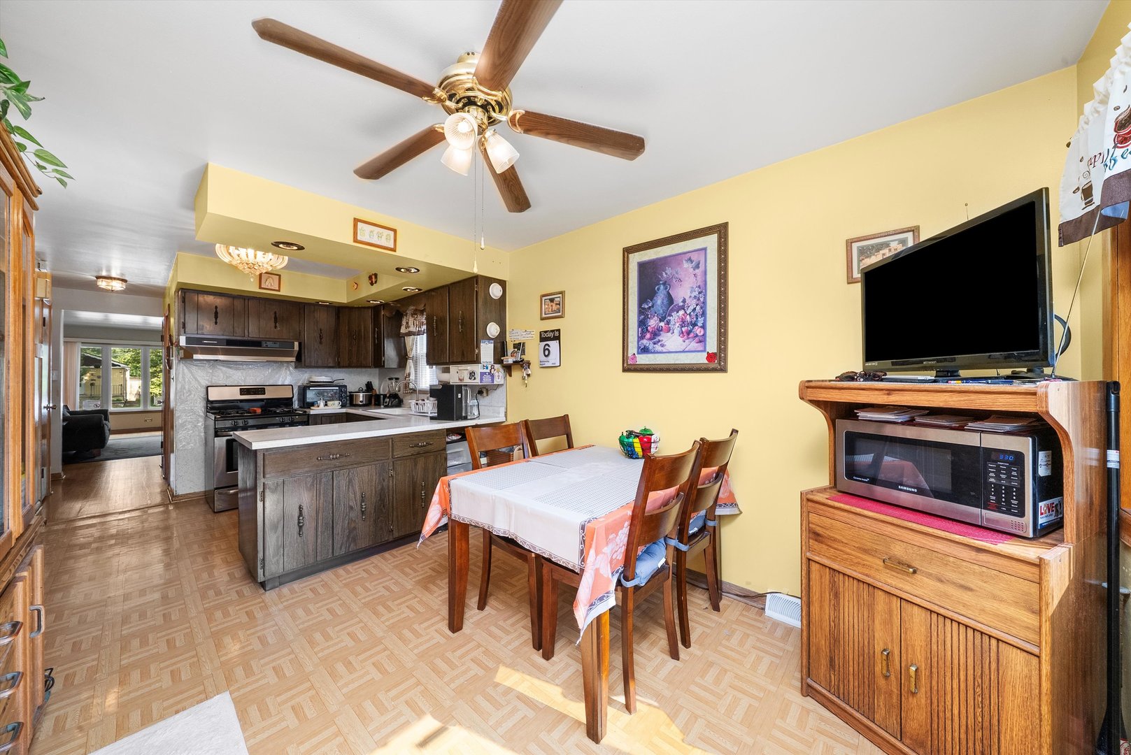 8326 S Kostner Avenue, Chicago, IL 60652