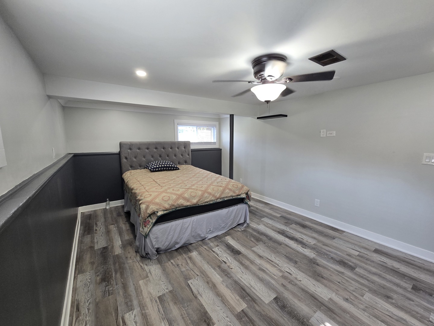 14045 Bensley Avenue, Burnham, IL 60633