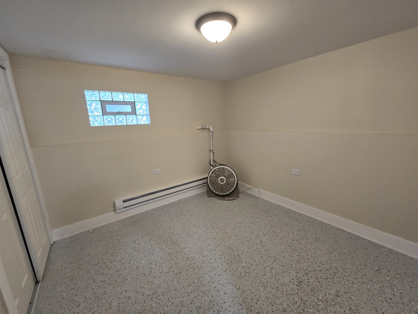 14045 Bensley Avenue, Burnham, IL 60633