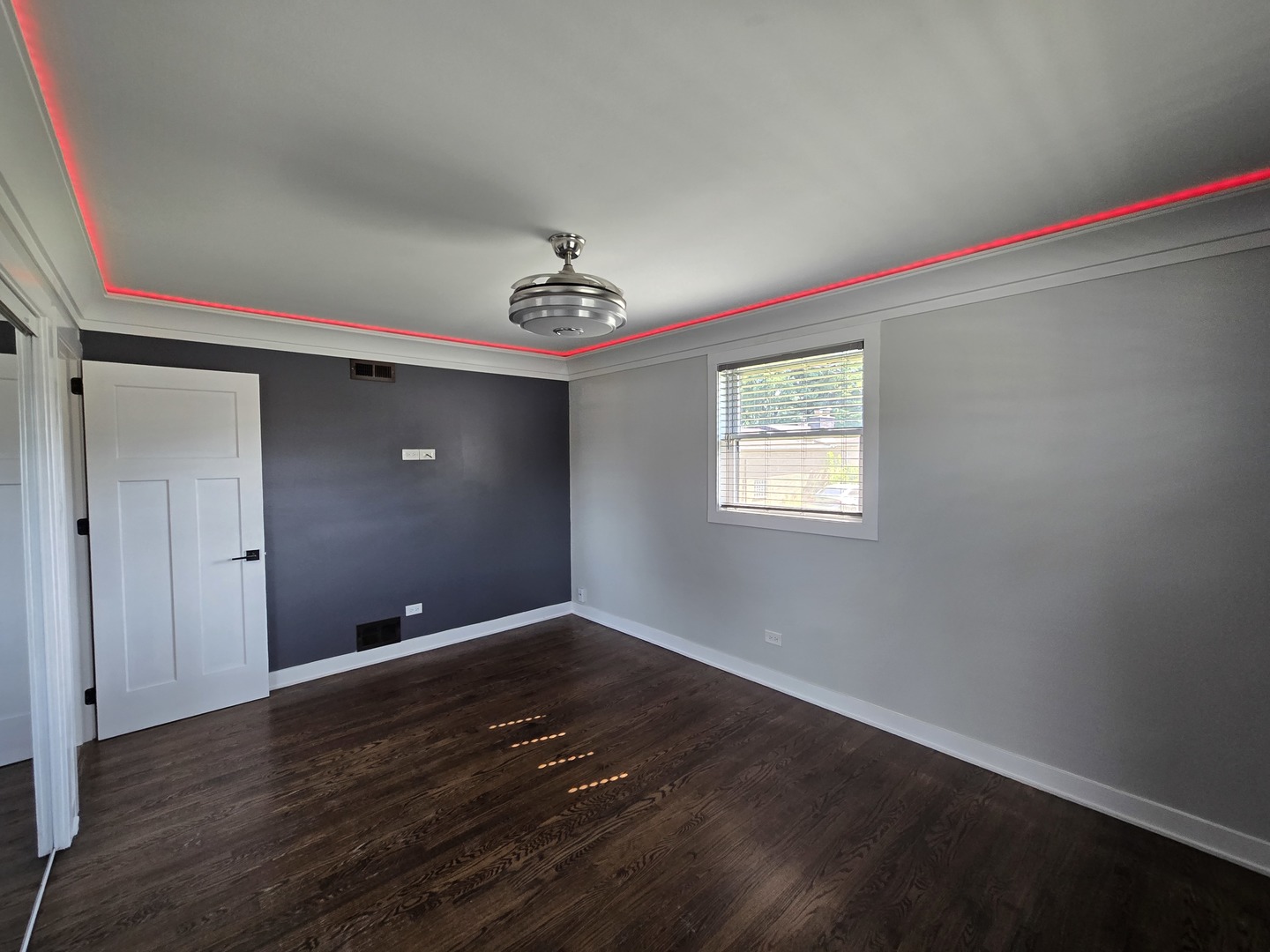 14045 Bensley Avenue, Burnham, IL 60633