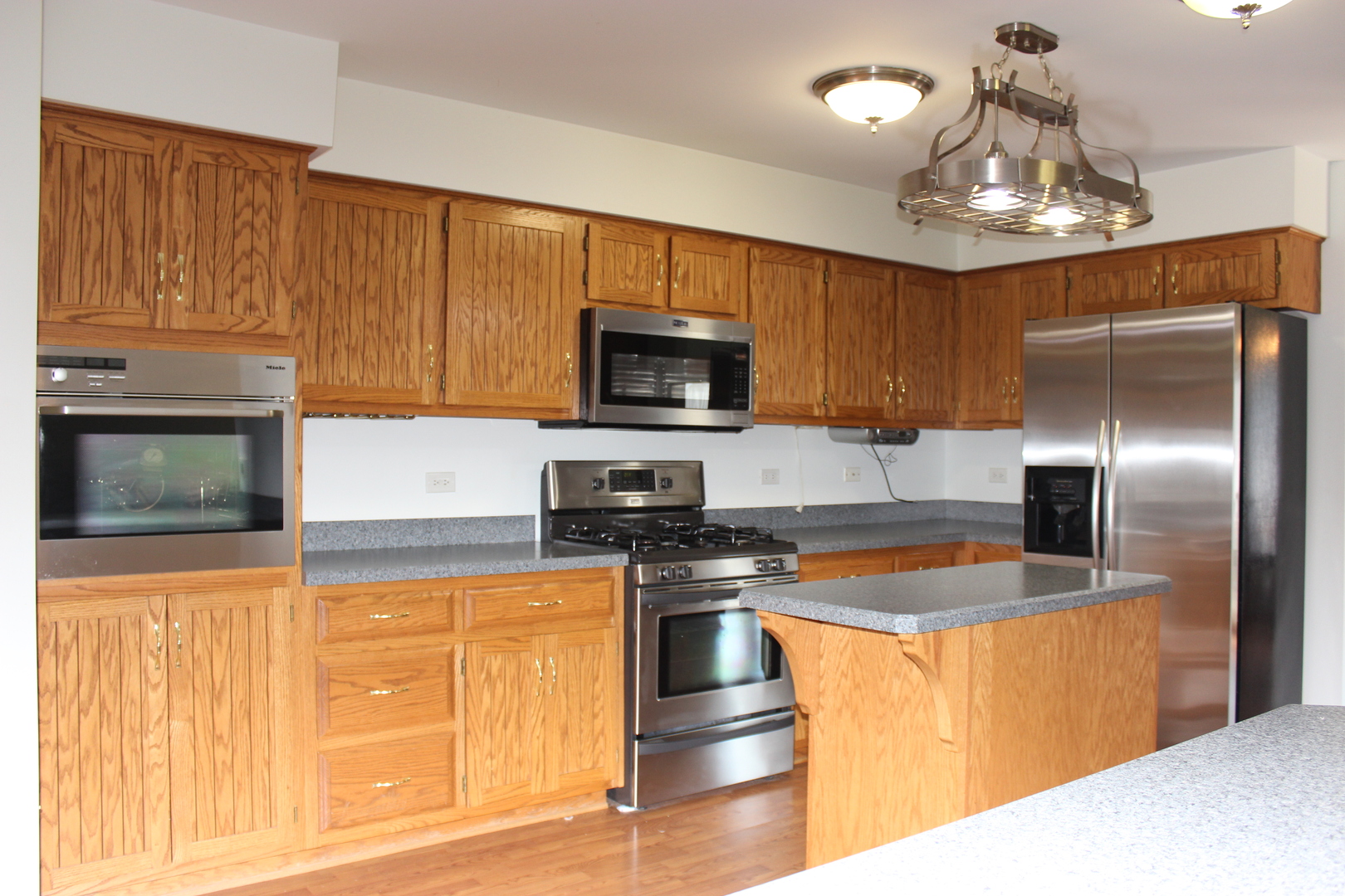 13537 Latrobe Avenue #7, Crestwood, IL 60418