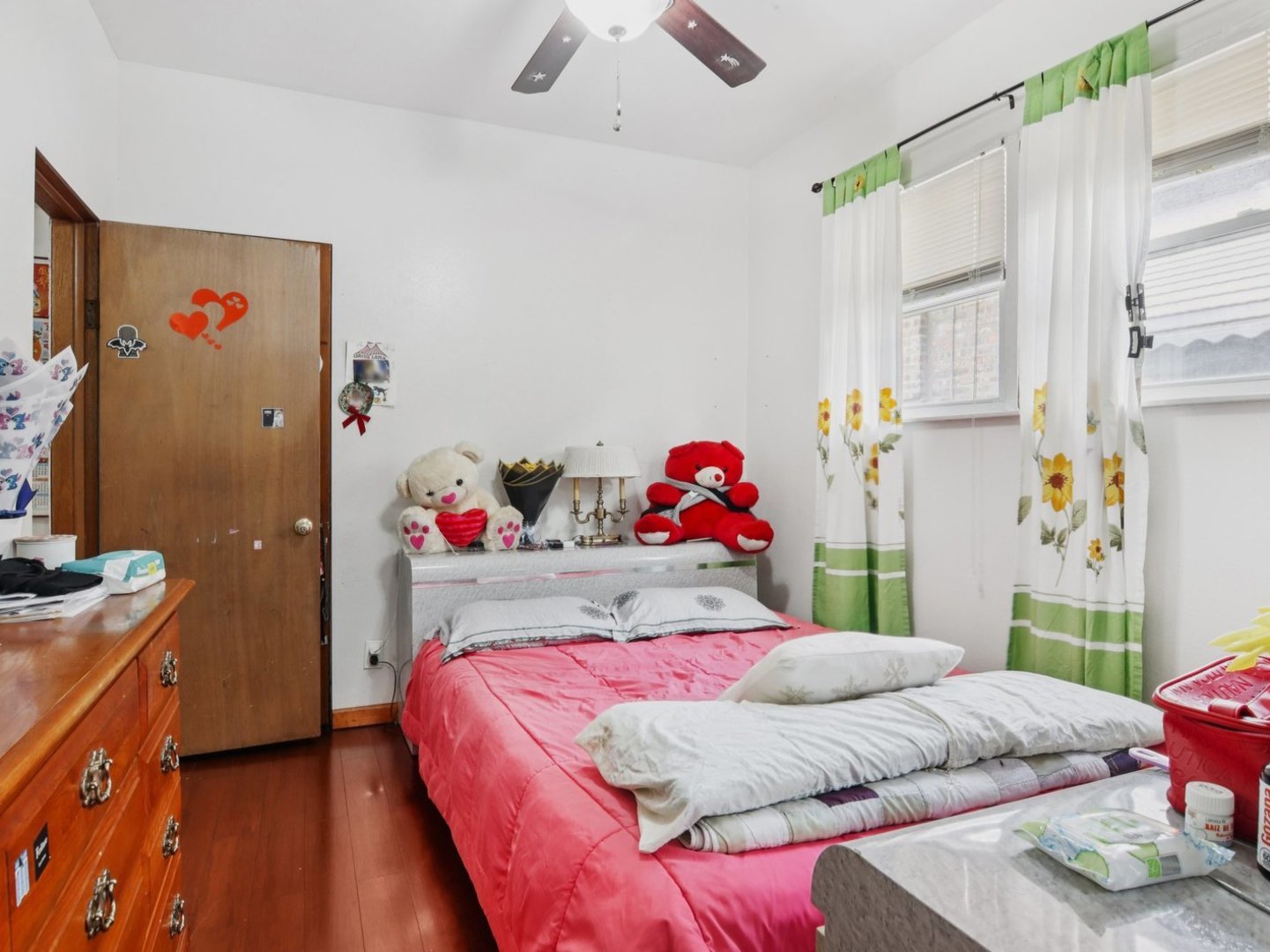 6148 S Tripp Avenue, Chicago, IL 60629