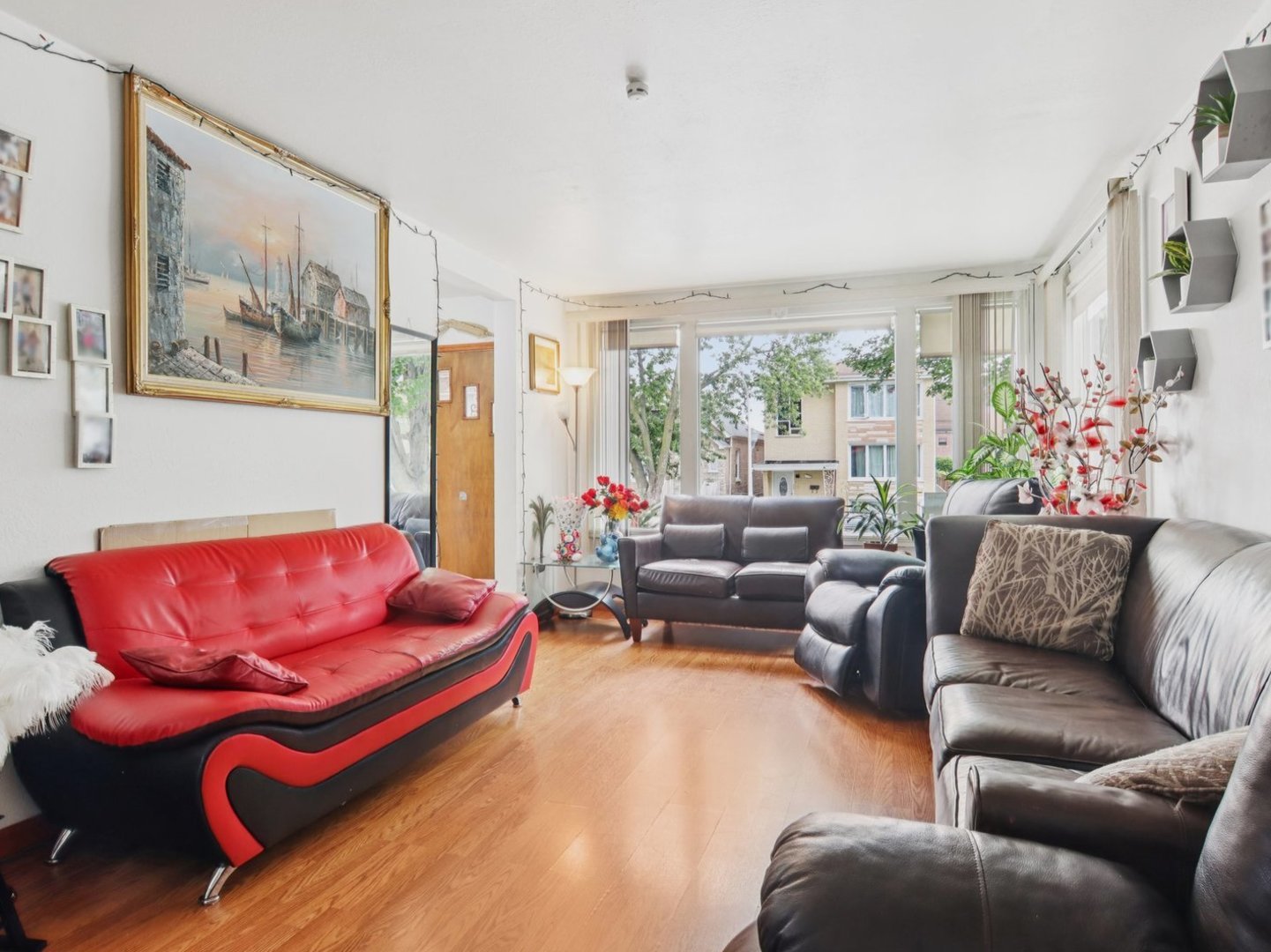 6148 S Tripp Avenue, Chicago, IL 60629