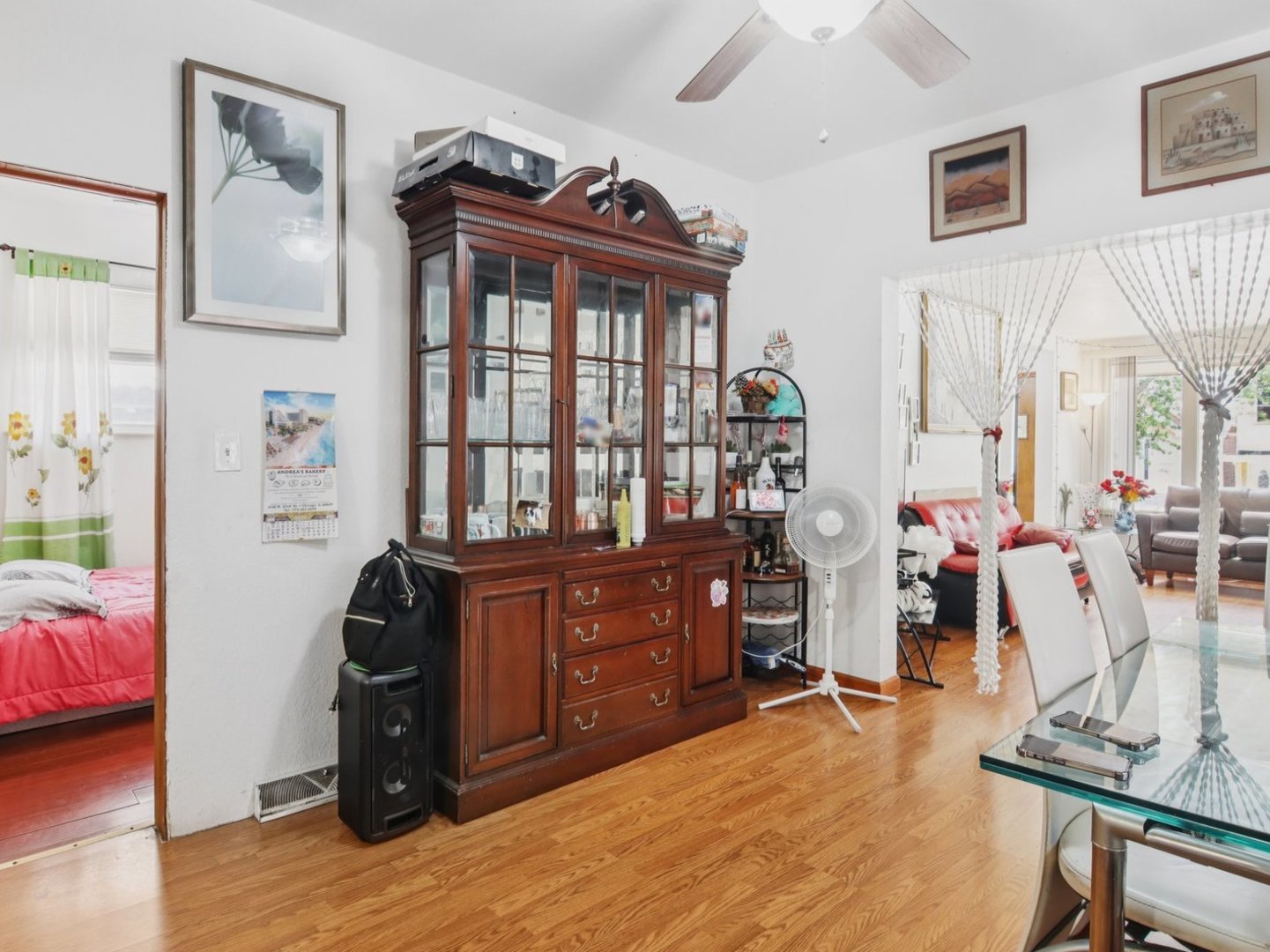 6148 S Tripp Avenue, Chicago, IL 60629