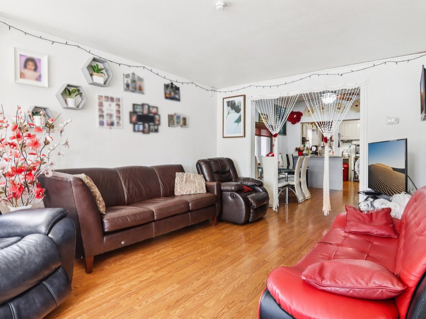 6148 S Tripp Avenue, Chicago, IL 60629
