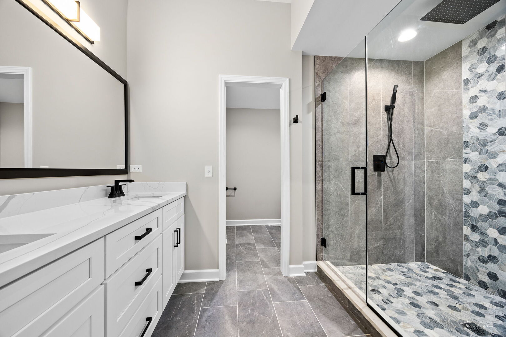 9704 Captains Drive, Algonquin, IL 60102