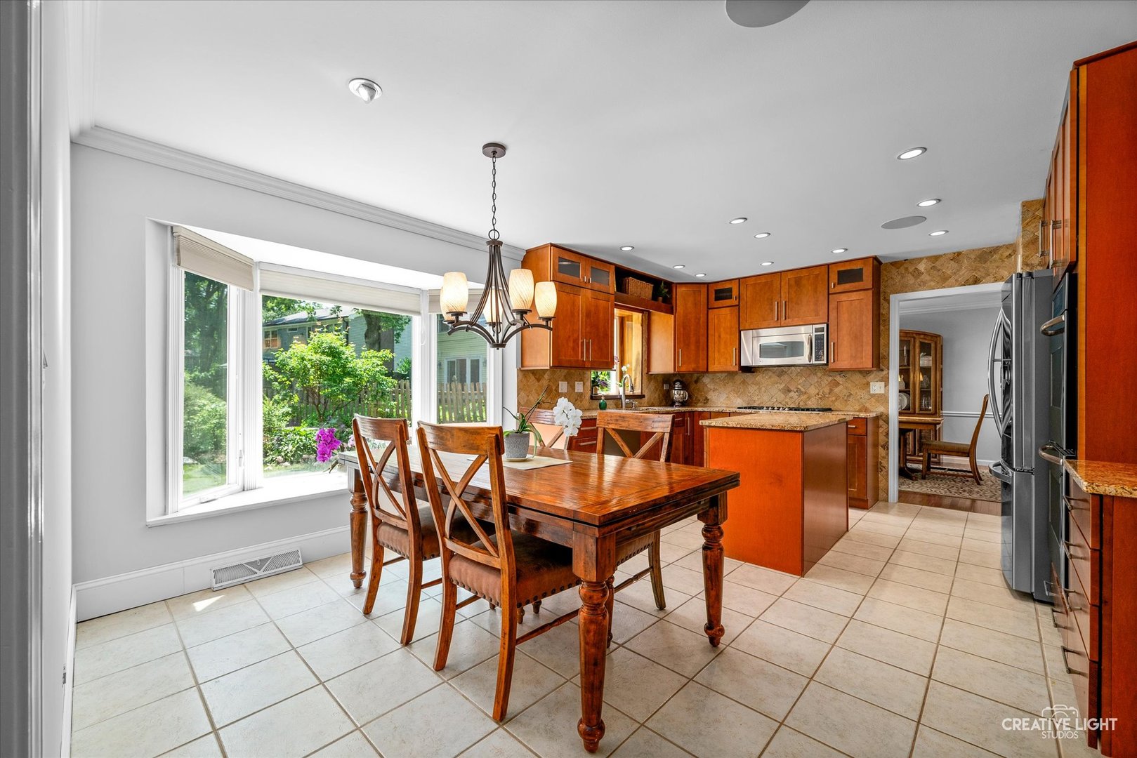 6382 Twin Oaks Lane, Lisle, IL 60532