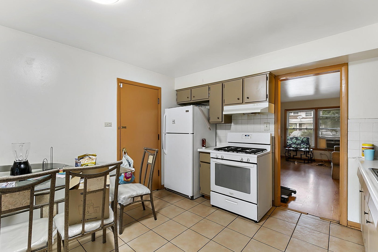 14526 Cottage Grove Avenue, Dolton, IL 60419