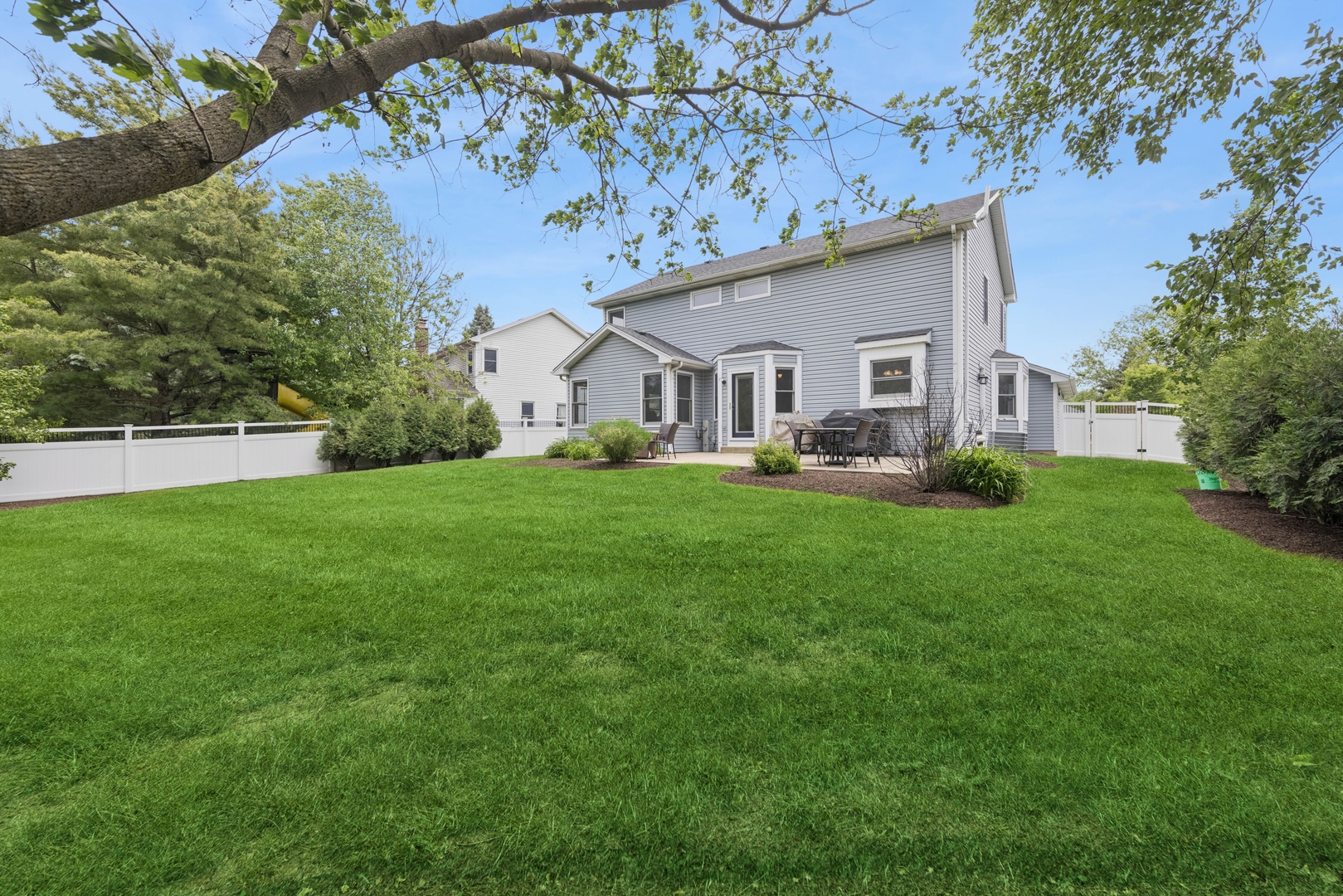 1680 Hidden Valley Drive, Bolingbrook, IL 60490