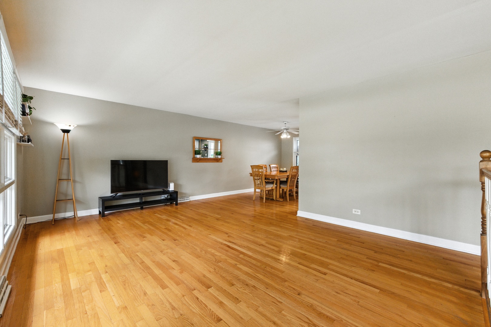 229 Charlestown Drive, Bolingbrook, IL 60440