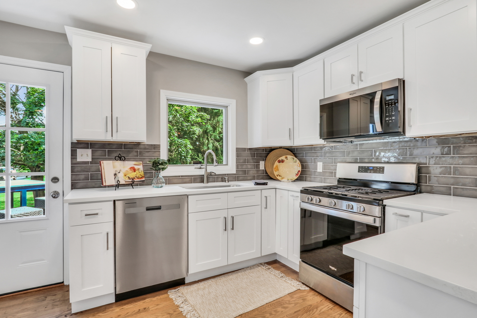 31340 N Liberty Road, Grayslake, IL 60030