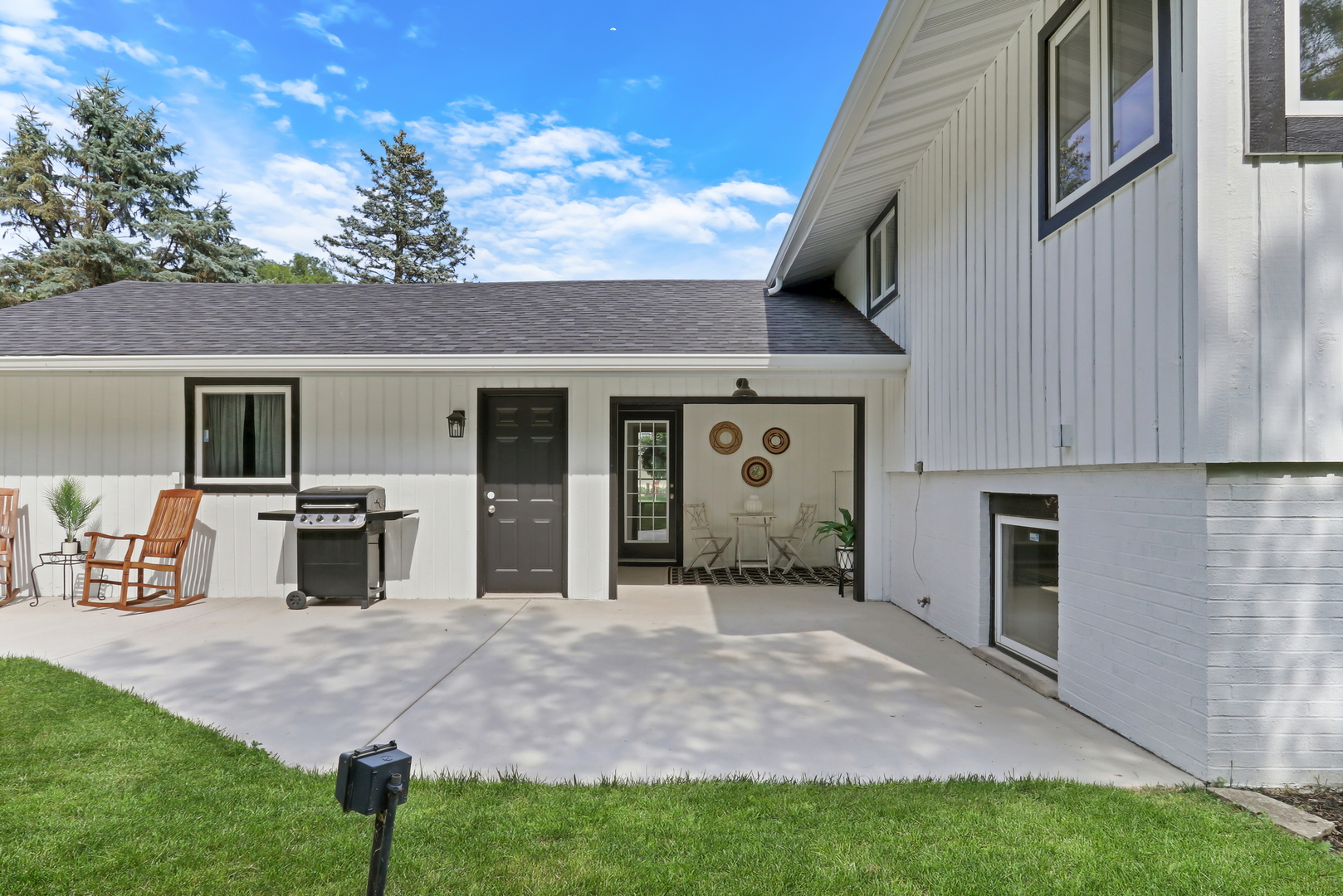 31340 N Liberty Road, Grayslake, IL 60030