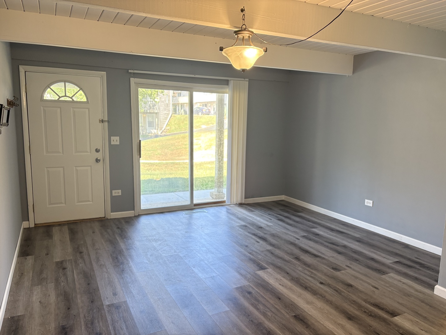 128.5 Cora Avenue #C, Fox Lake, IL 60020