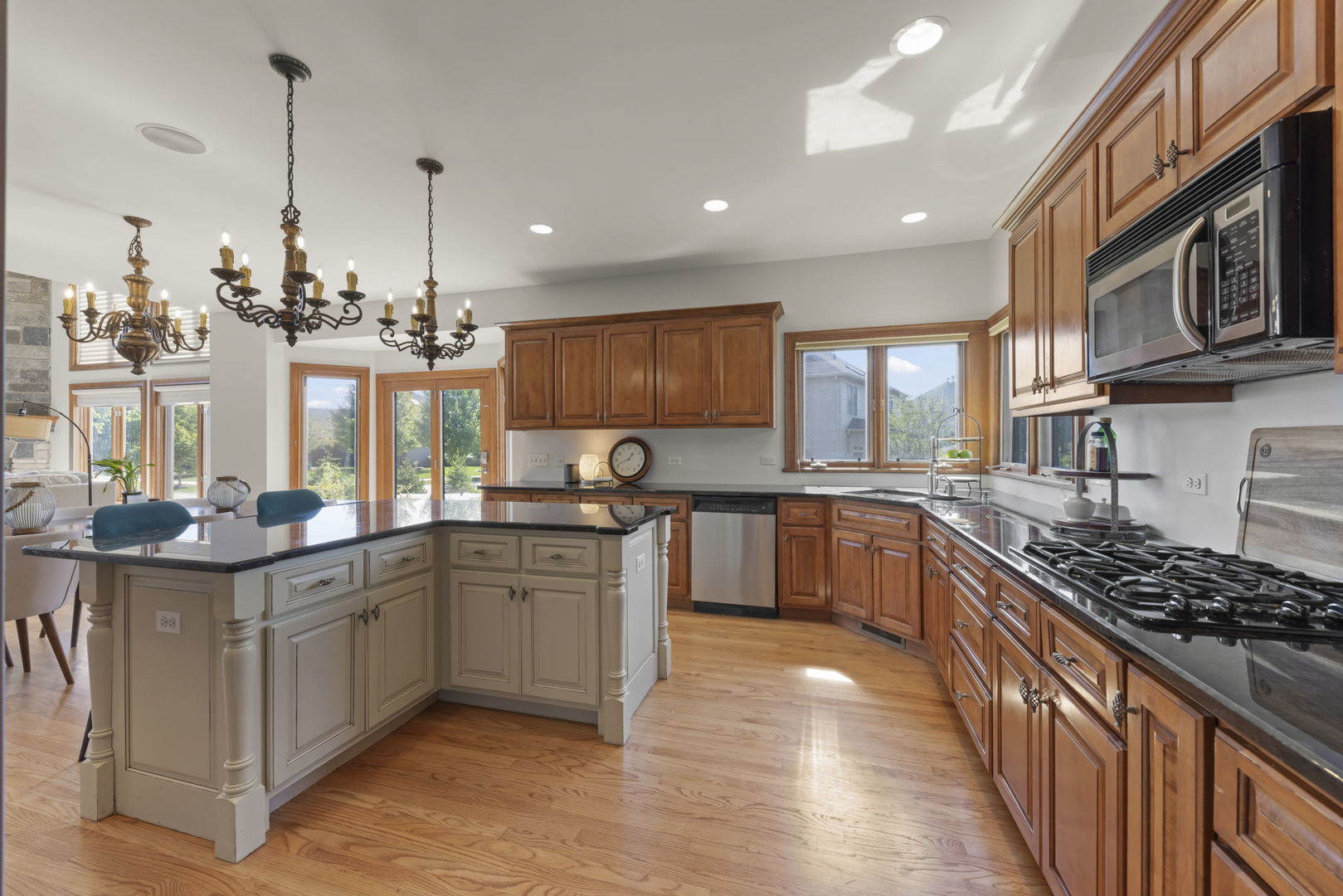 26307 Whispering Woods Court, Plainfield, IL 60585