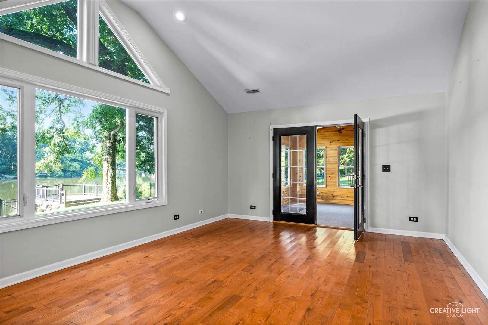 76 Quinsey Lane, Yorkville, IL 60560