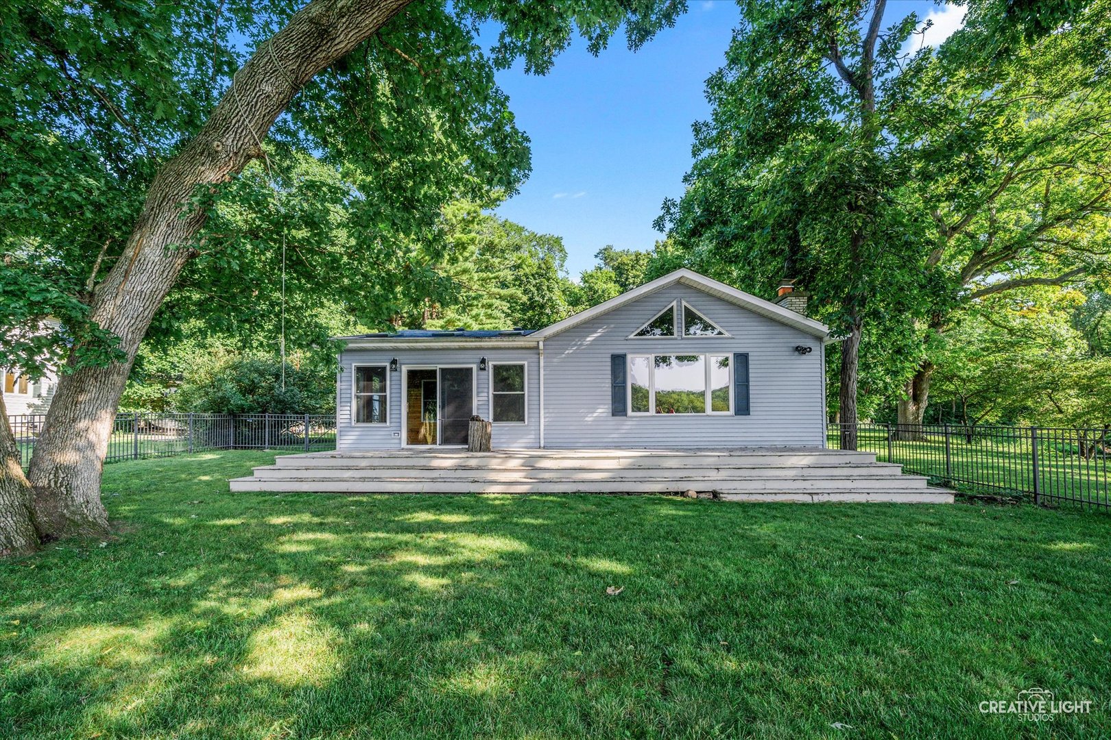 76 Quinsey Lane, Yorkville, IL 60560