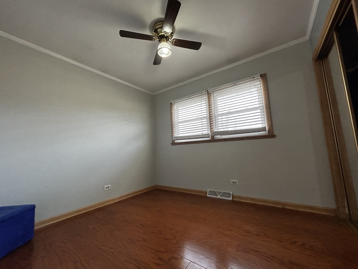 865 E 165th Street, South Holland, IL 60473