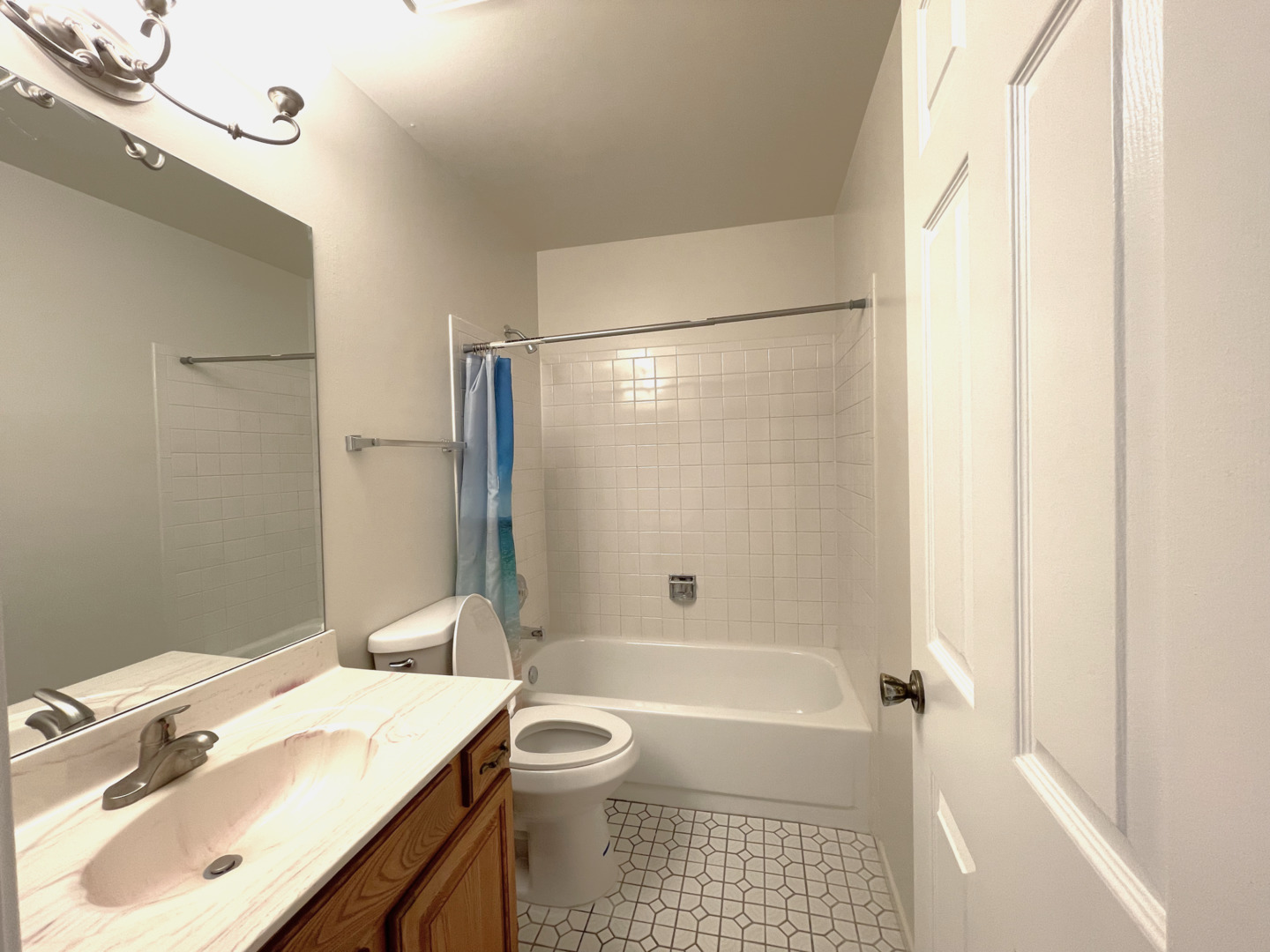 151 Brookston Drive #A2, Schaumburg, IL 60193