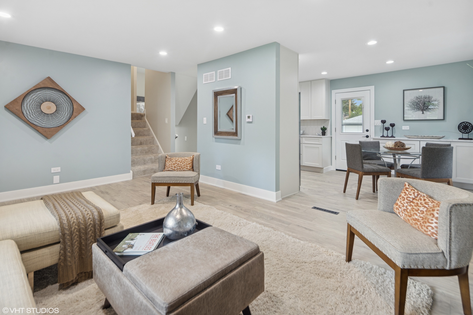 4411 Center Avenue, Lisle, IL 60532
