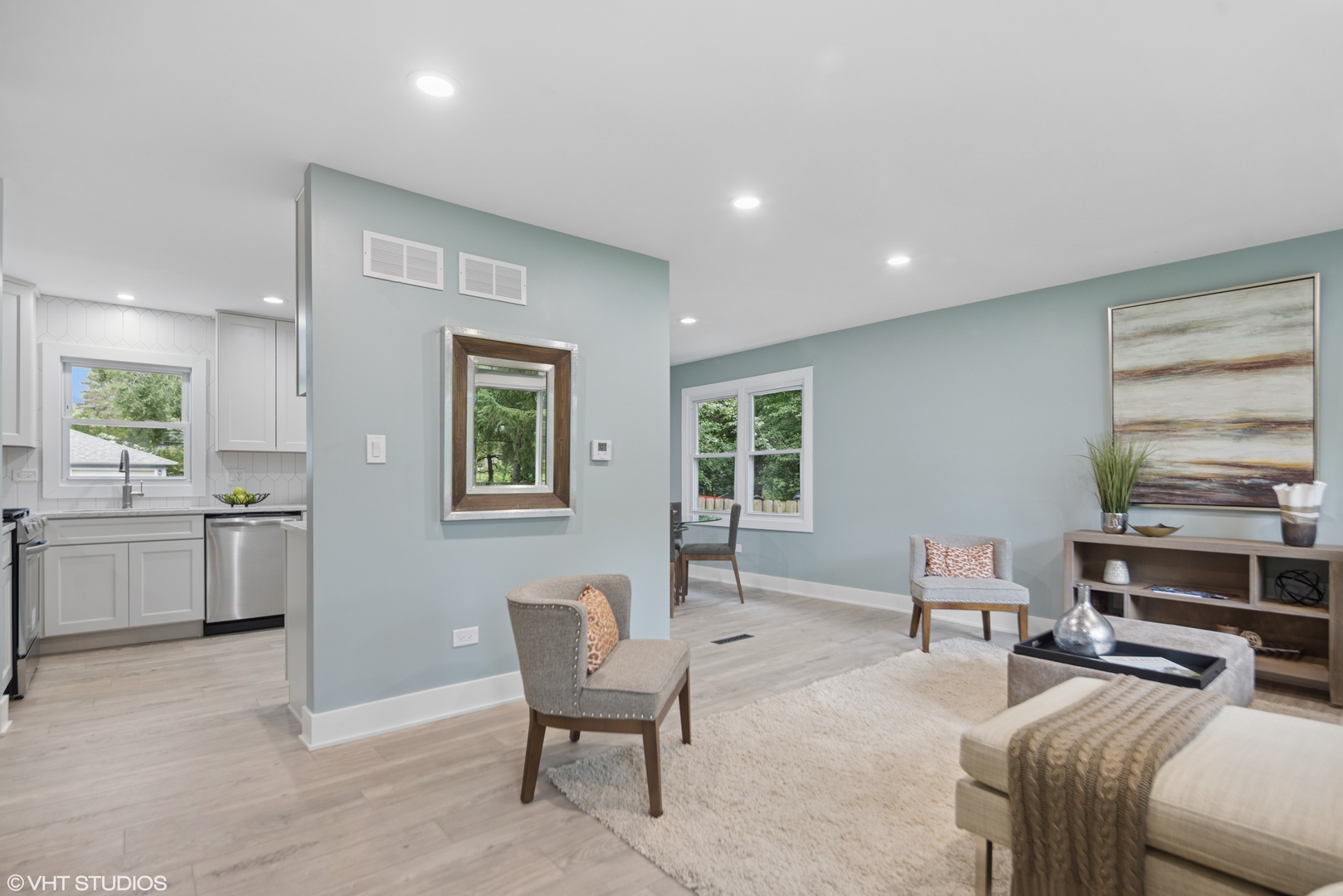 4411 Center Avenue, Lisle, IL 60532