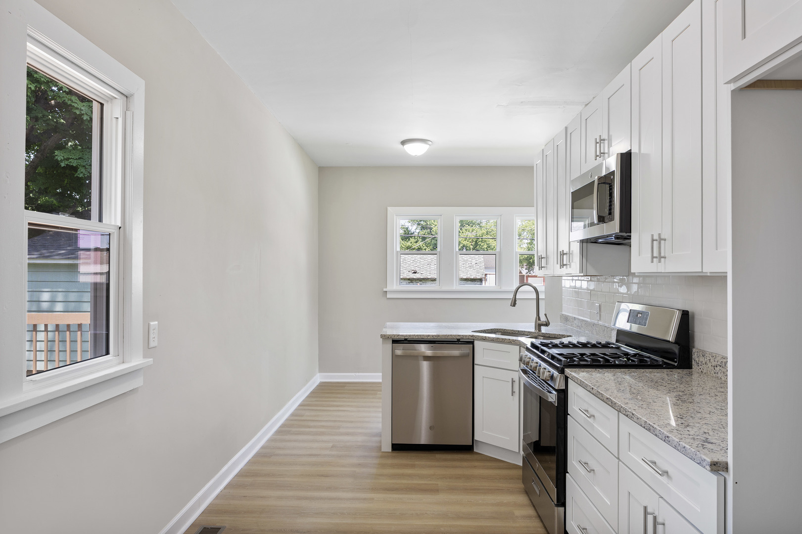 722 E Madison Avenue, Chrisman, IL 61924